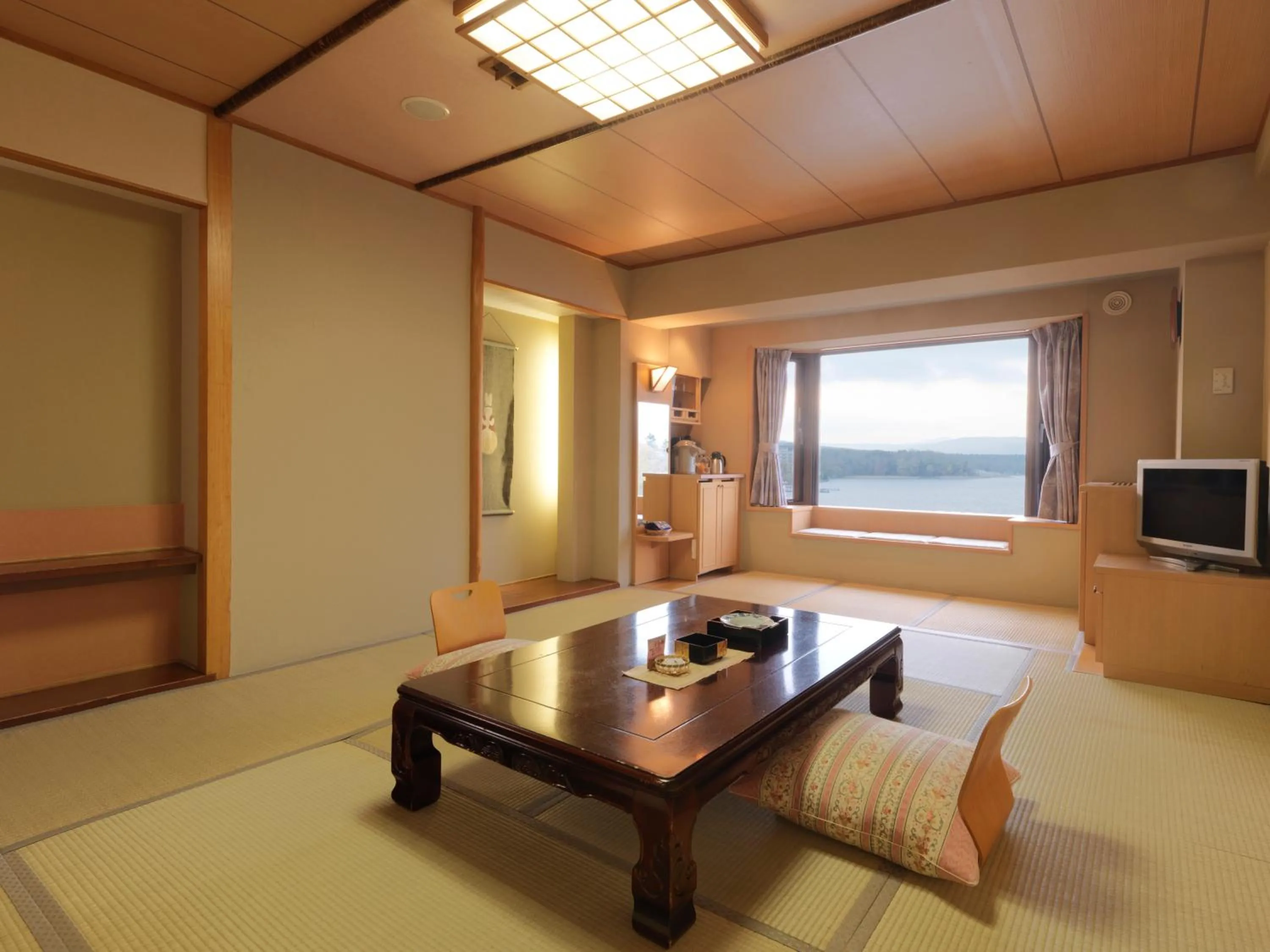 Photo of the whole room in THE FOREST AKAN Tsuruga Resort