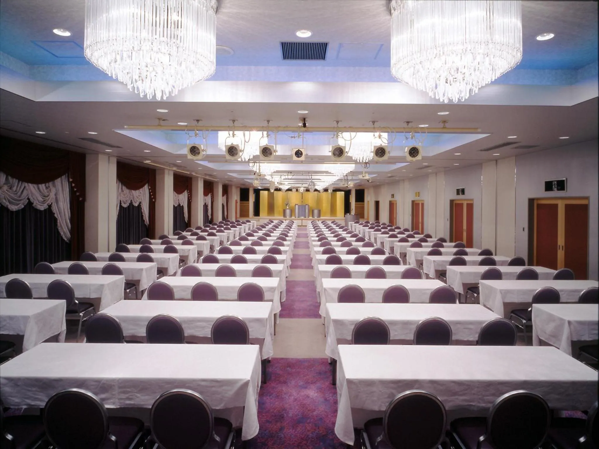 Banquet/Function facilities in Hotel Ravie Kawaryo