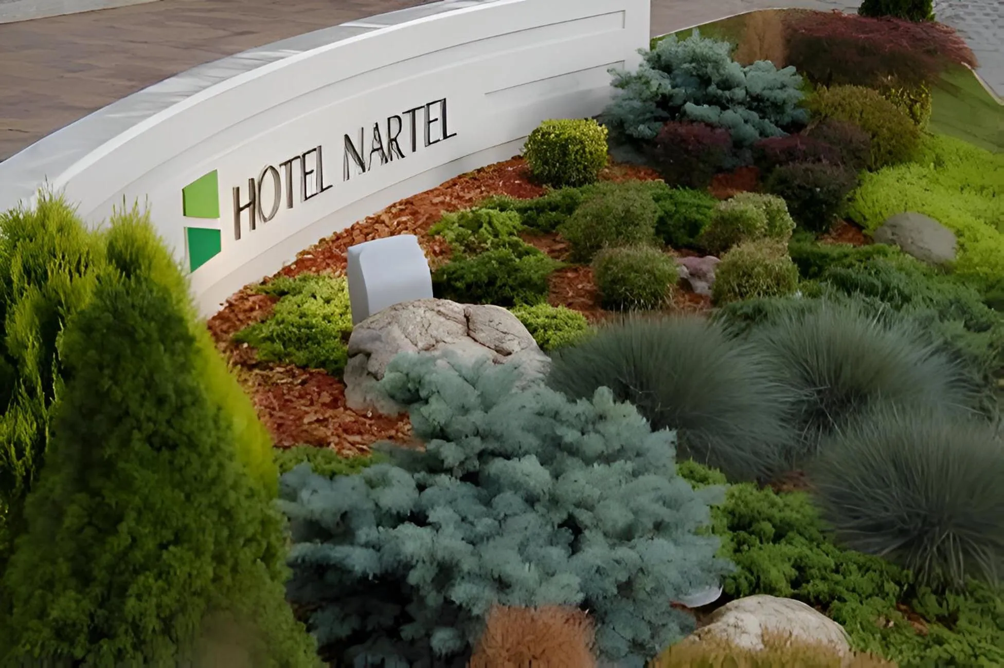 Garden in Hotel Nartel