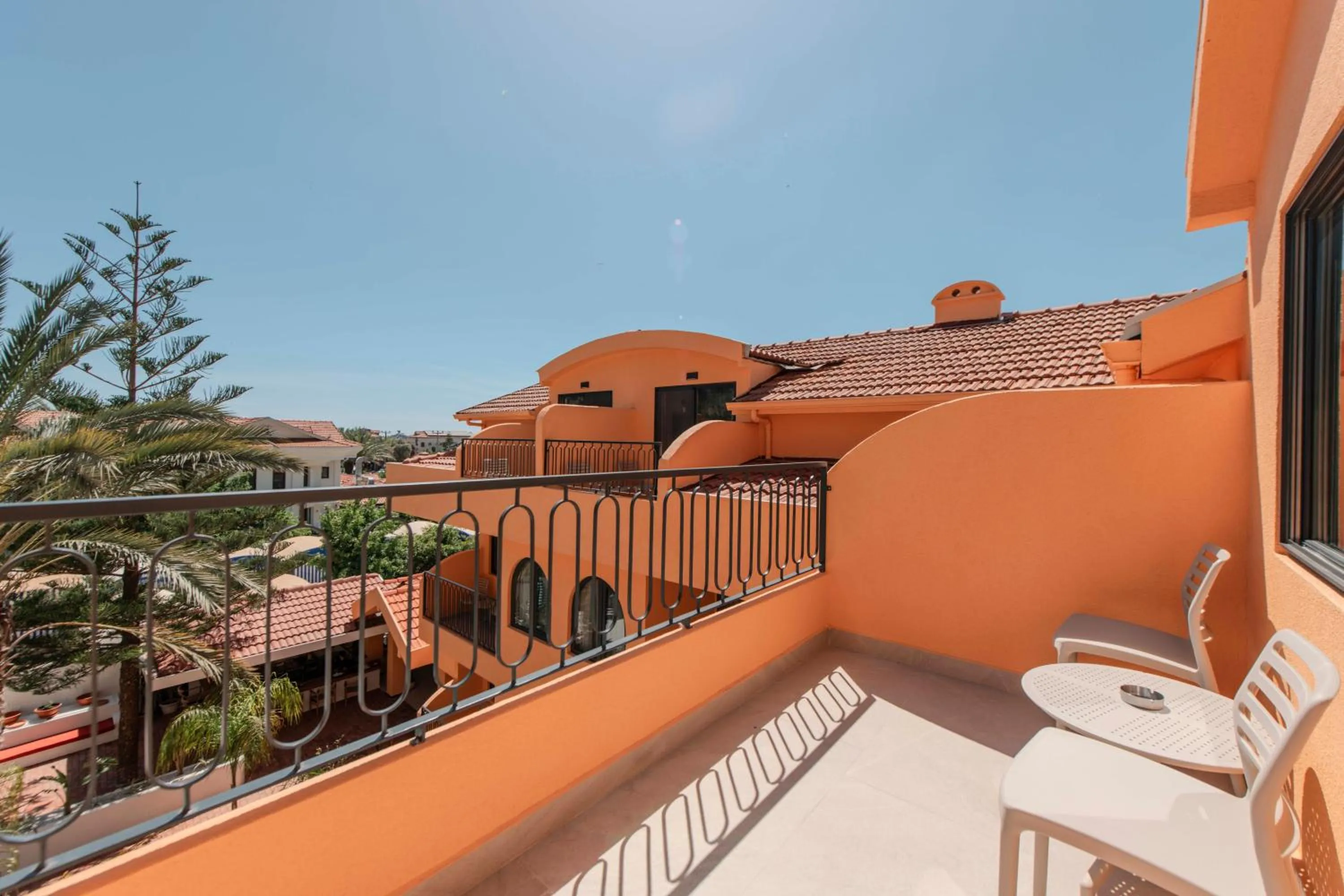 Balcony/Terrace in Unsal Hotel