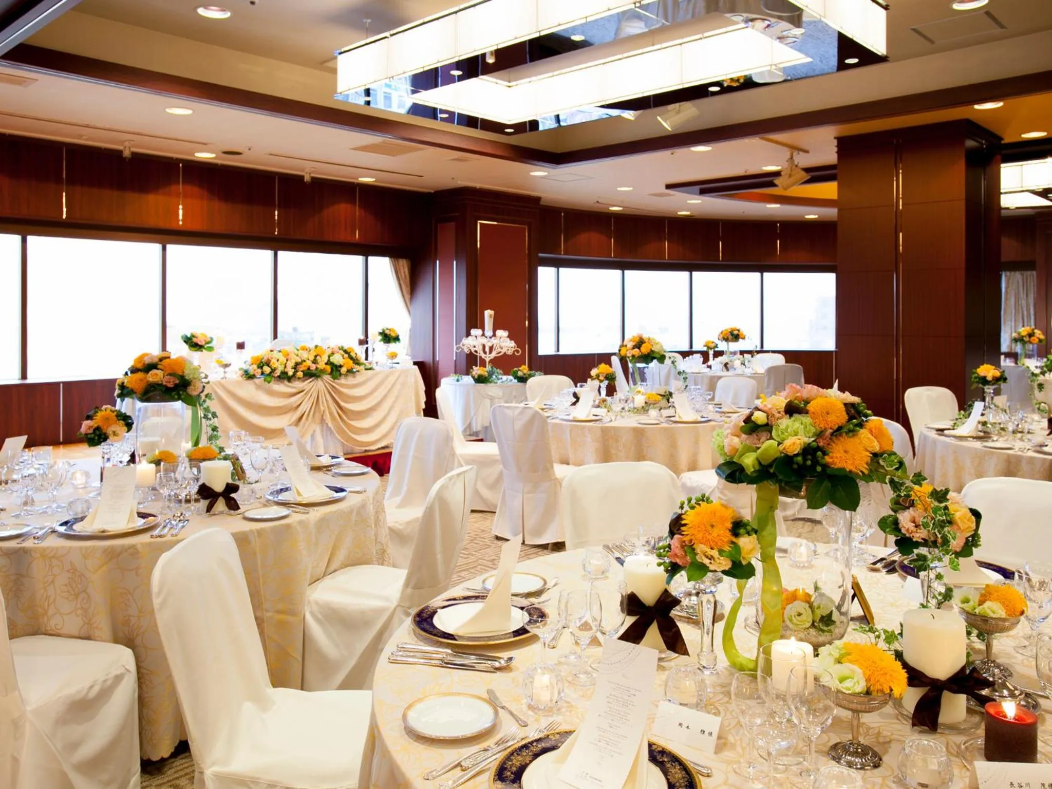 Banquet/Function facilities in Chofu Creston Hotel