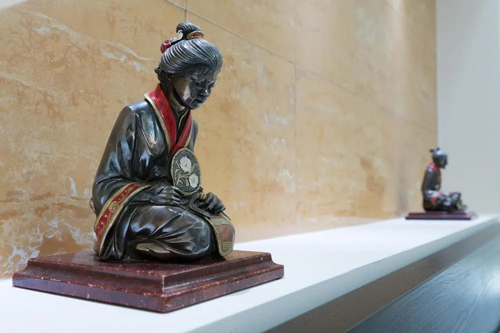 Decorative detail in Profumi di Aci