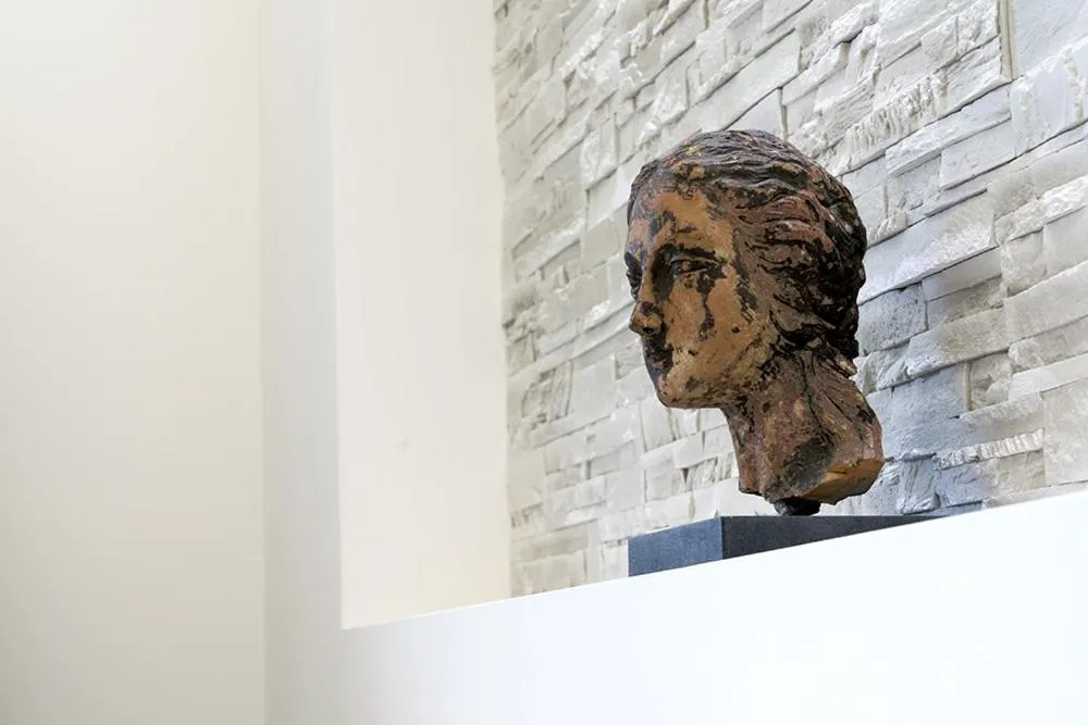 Decorative detail in Profumi di Aci