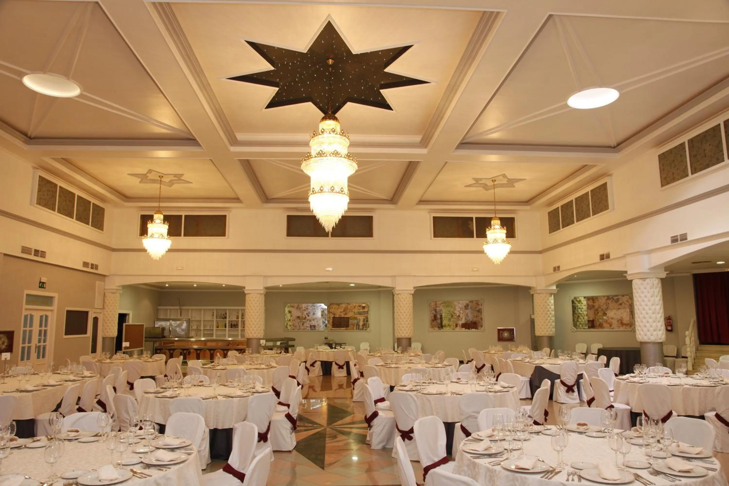 Banquet/Function facilities in Hotel Mari Carmen