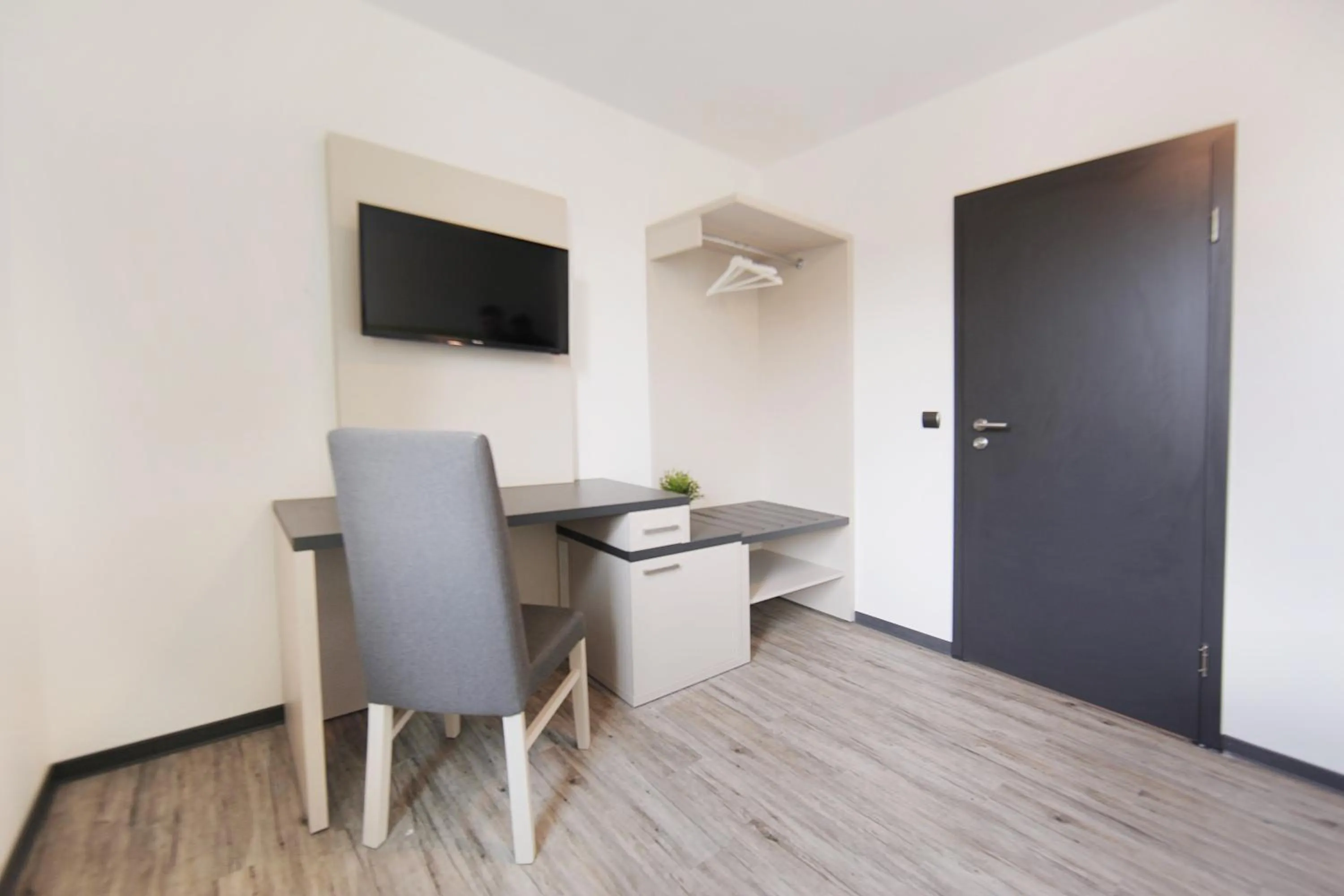 TV and multimedia in bestprice Hotel Eschweiler