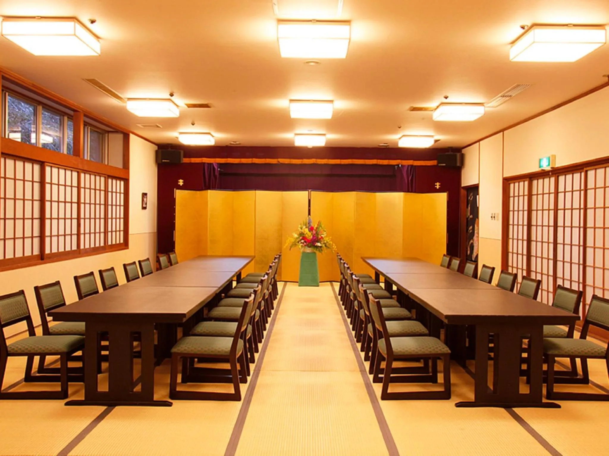 Area and facilities in Hotel Kirishima Castle