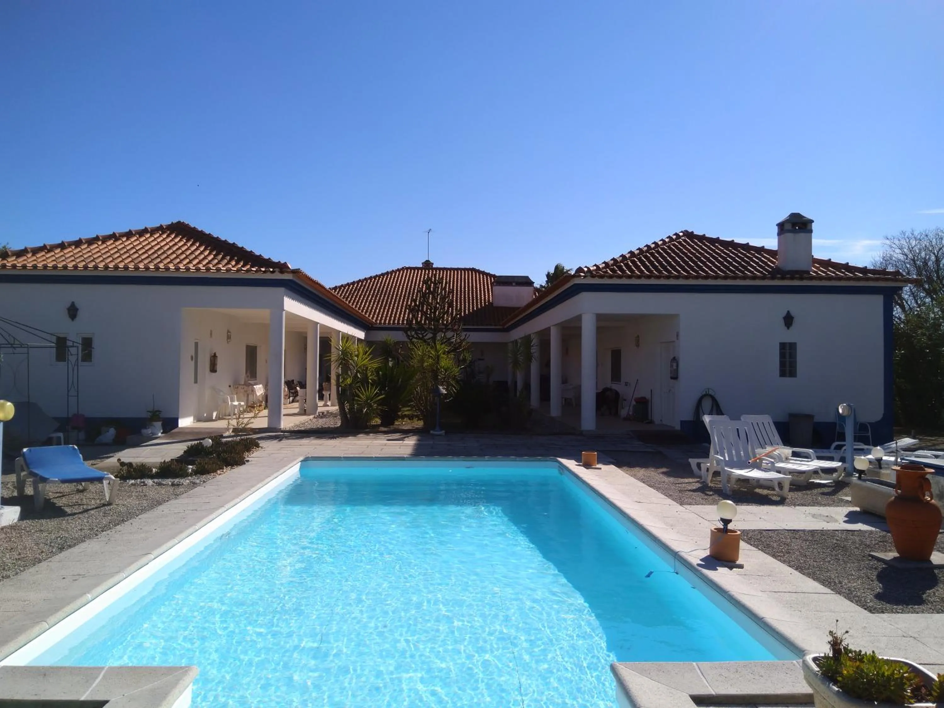 Swimming pool in Casa Zanzibar Hotel