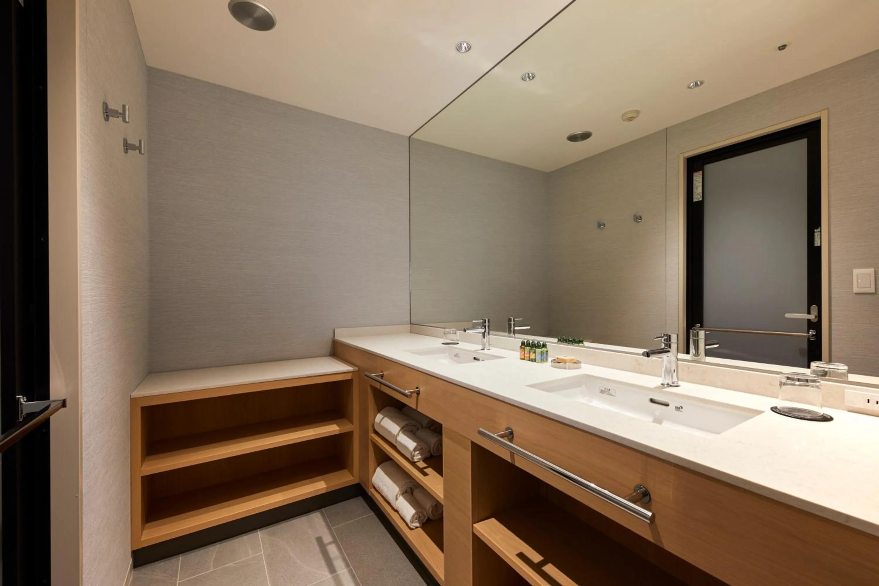 Photo of the whole room in Hotel Nikko Kanazawa