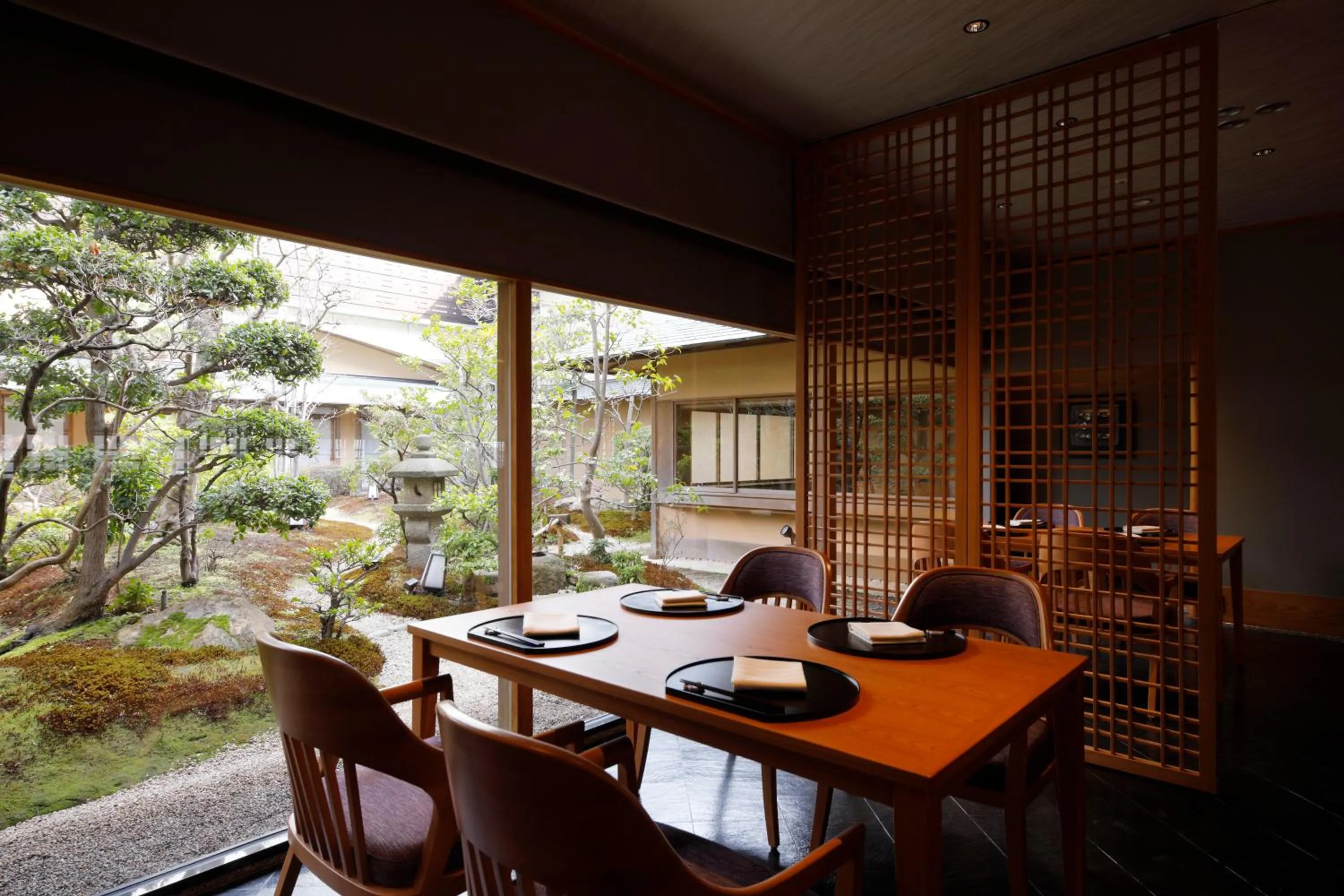 Restaurant/places to eat in Hotel Nikko Kanazawa