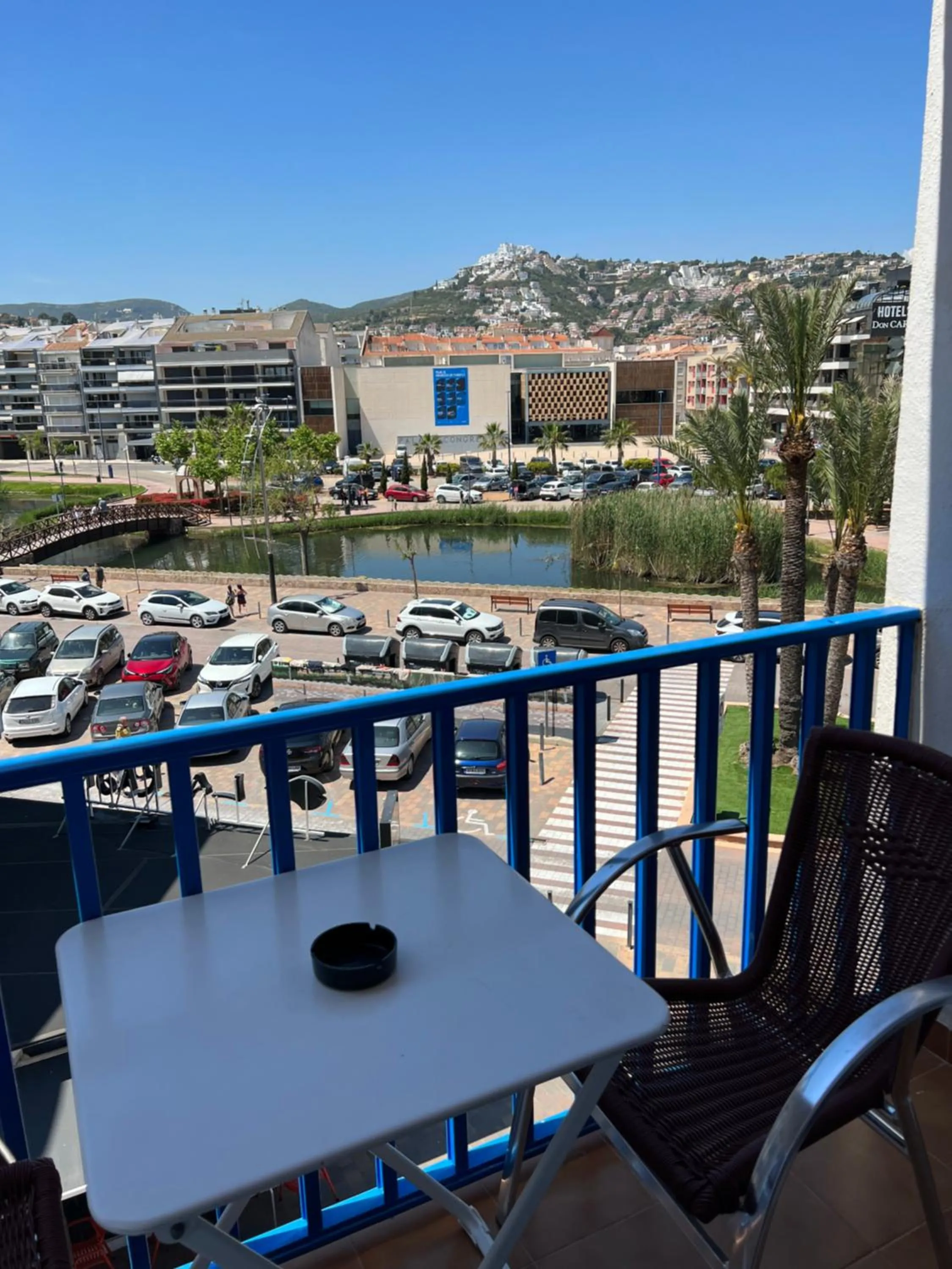Property building in Hotel Rio Mar