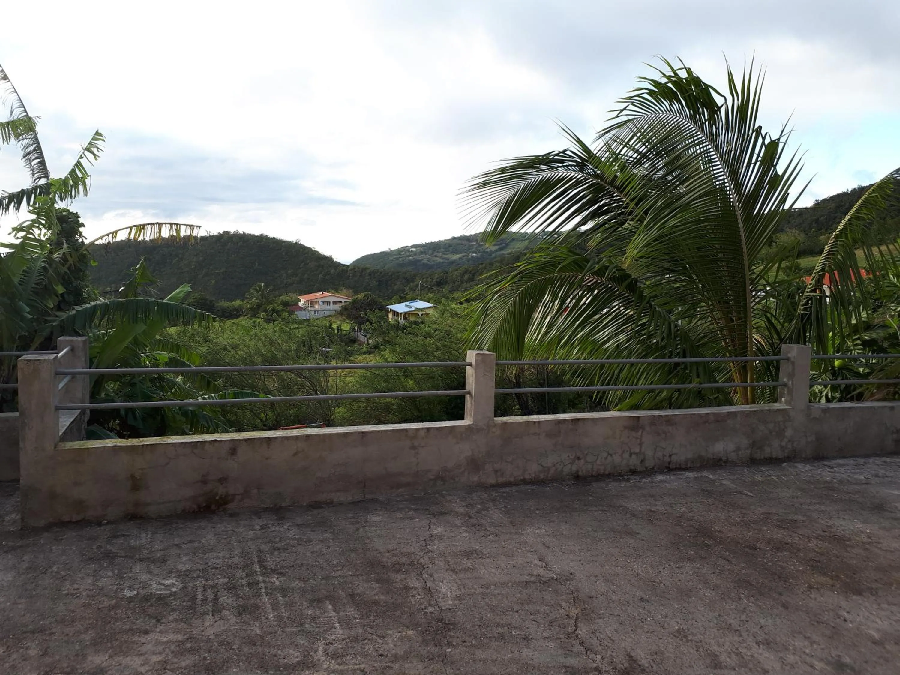 Property building in Refuge de Joel