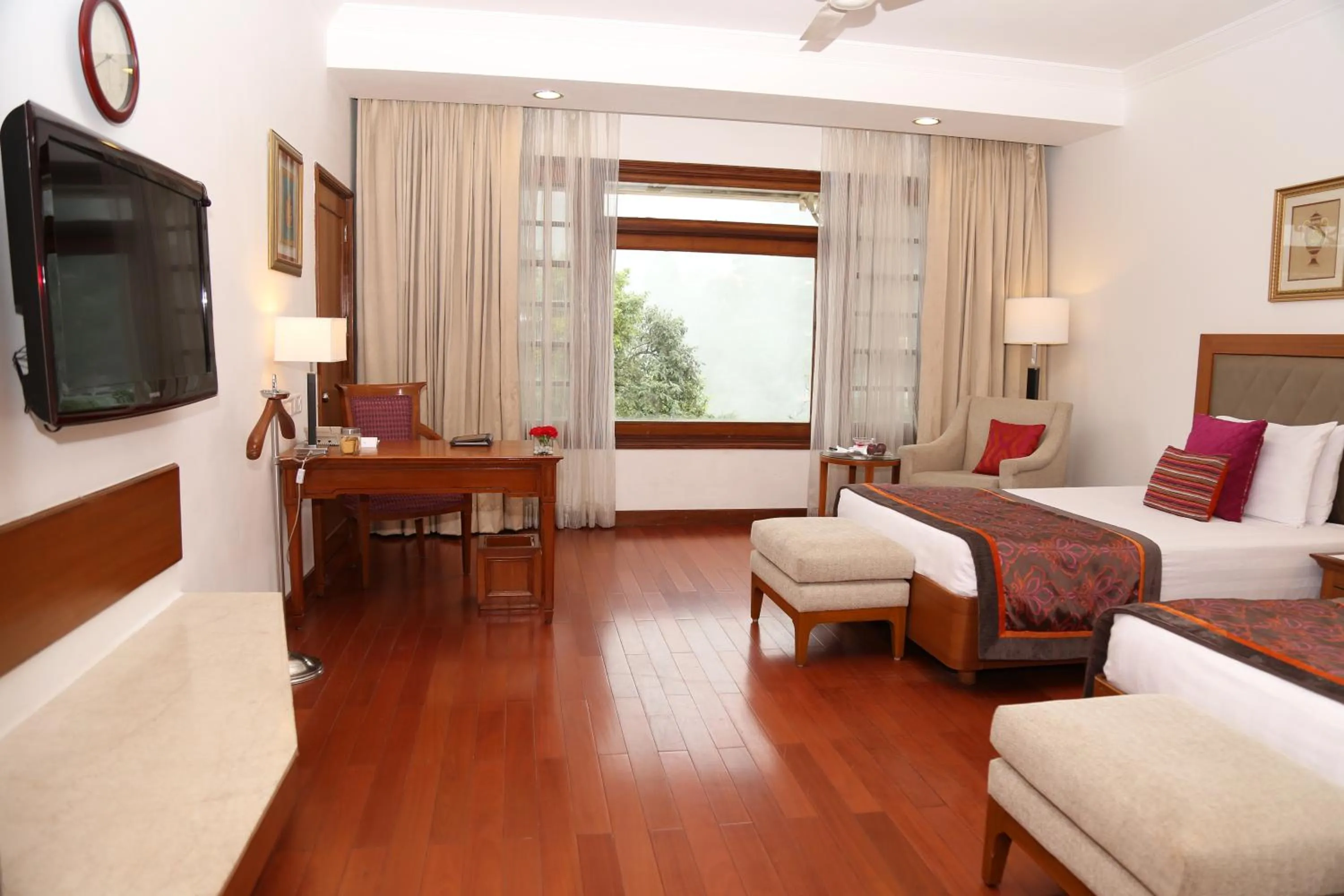 Photo of the whole room in Jaypee Residency Manor