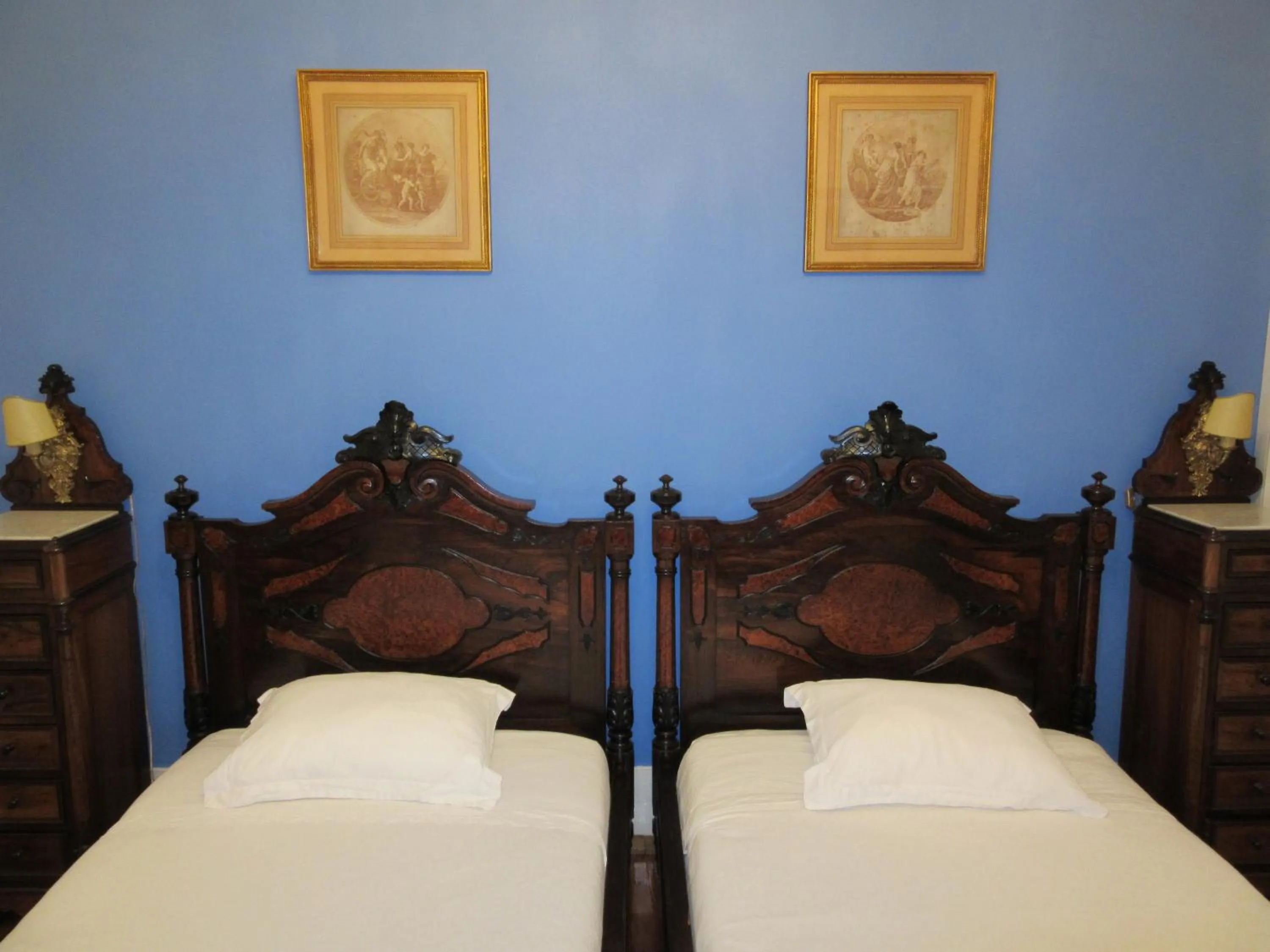 Bed in Family Macedo