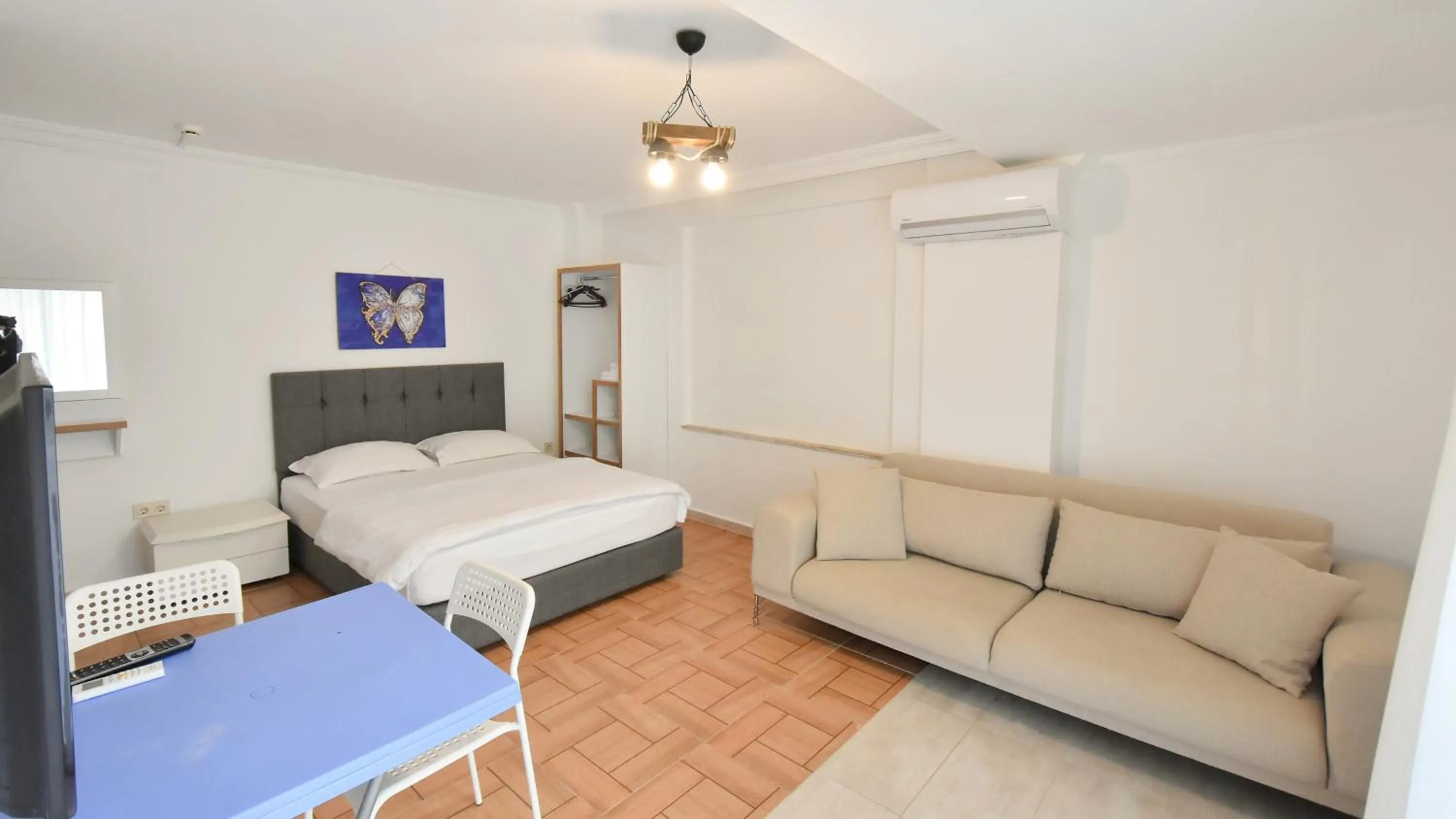 Seating area, Bed in Anatolian Homes & Apart