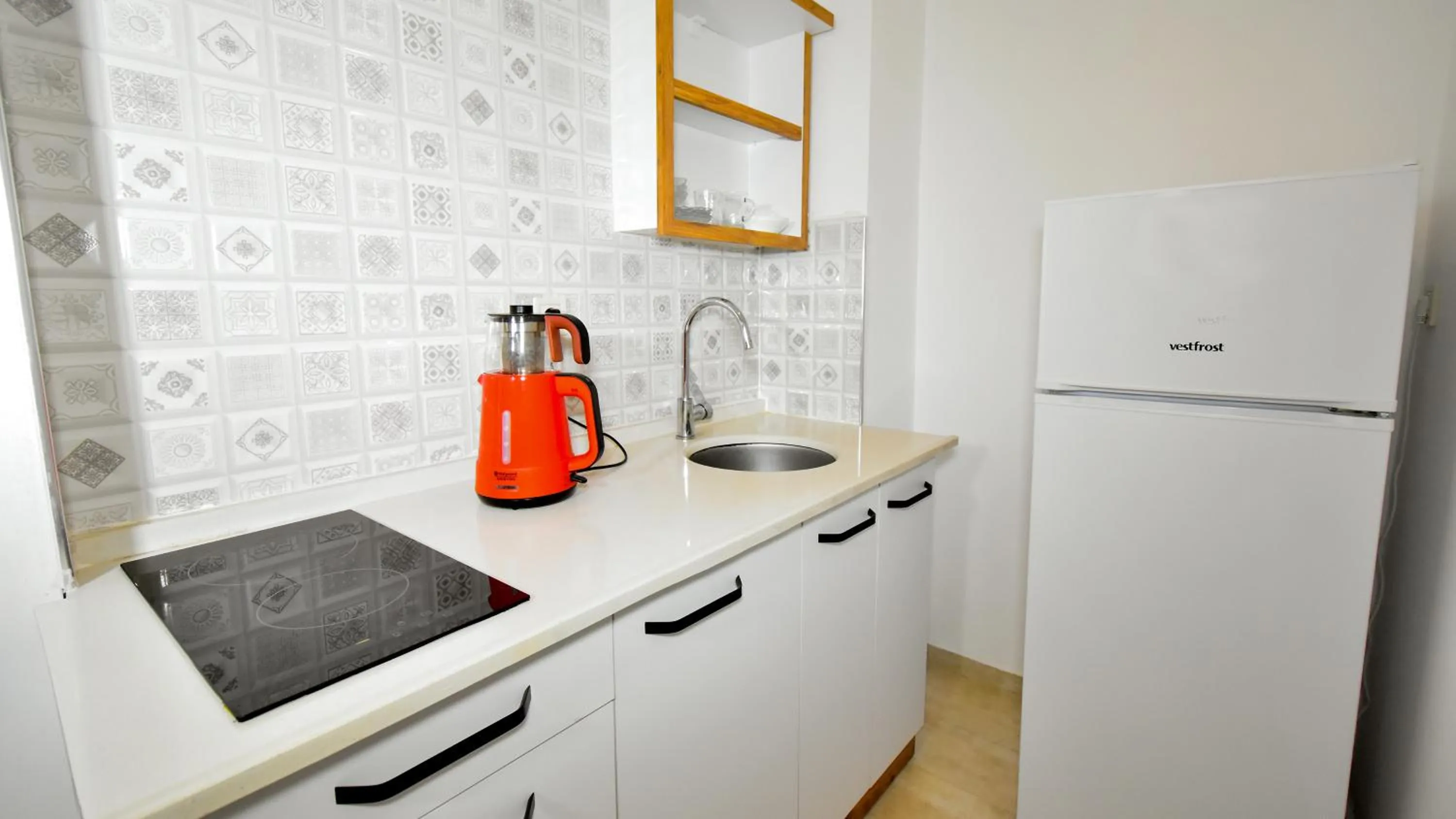 Coffee/tea facilities in Anatolian Homes & Apart