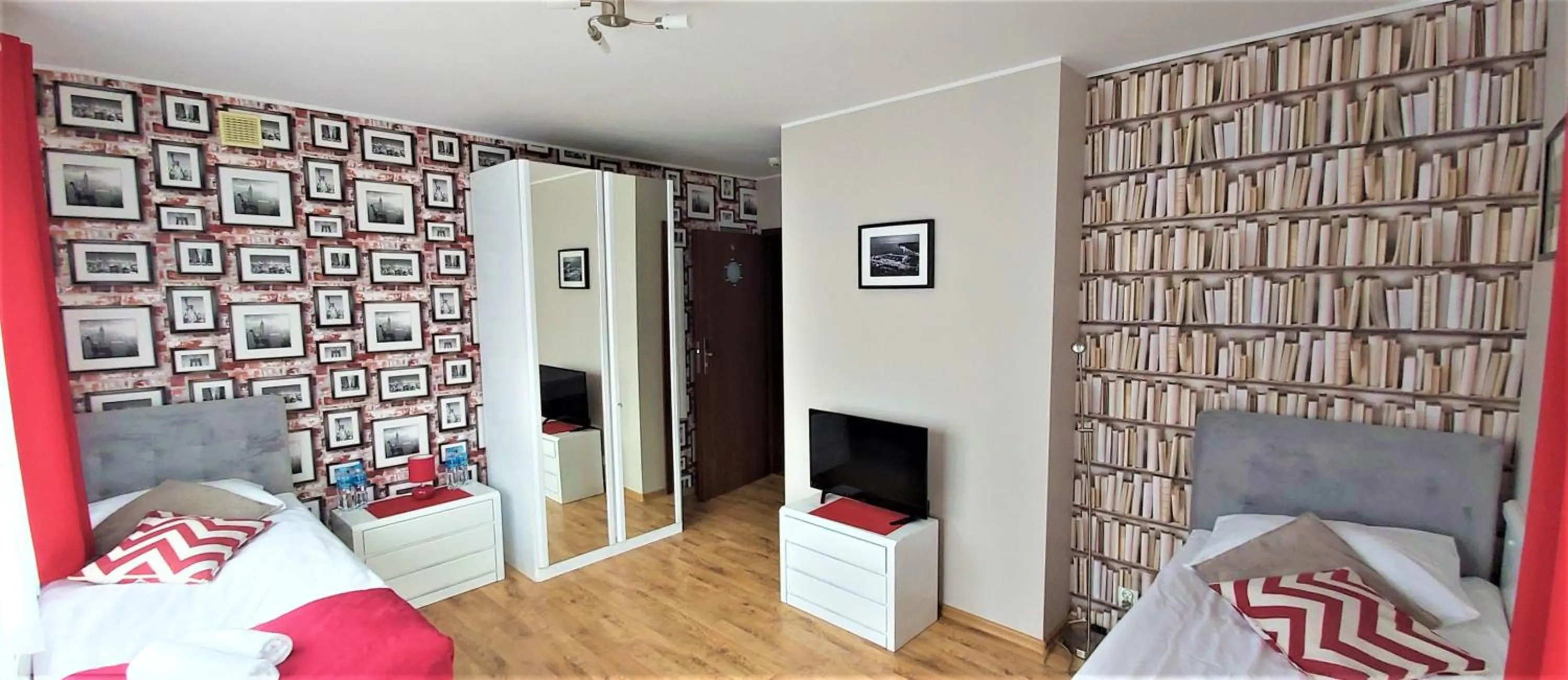 Photo of the whole room, Bed in Villa Magna