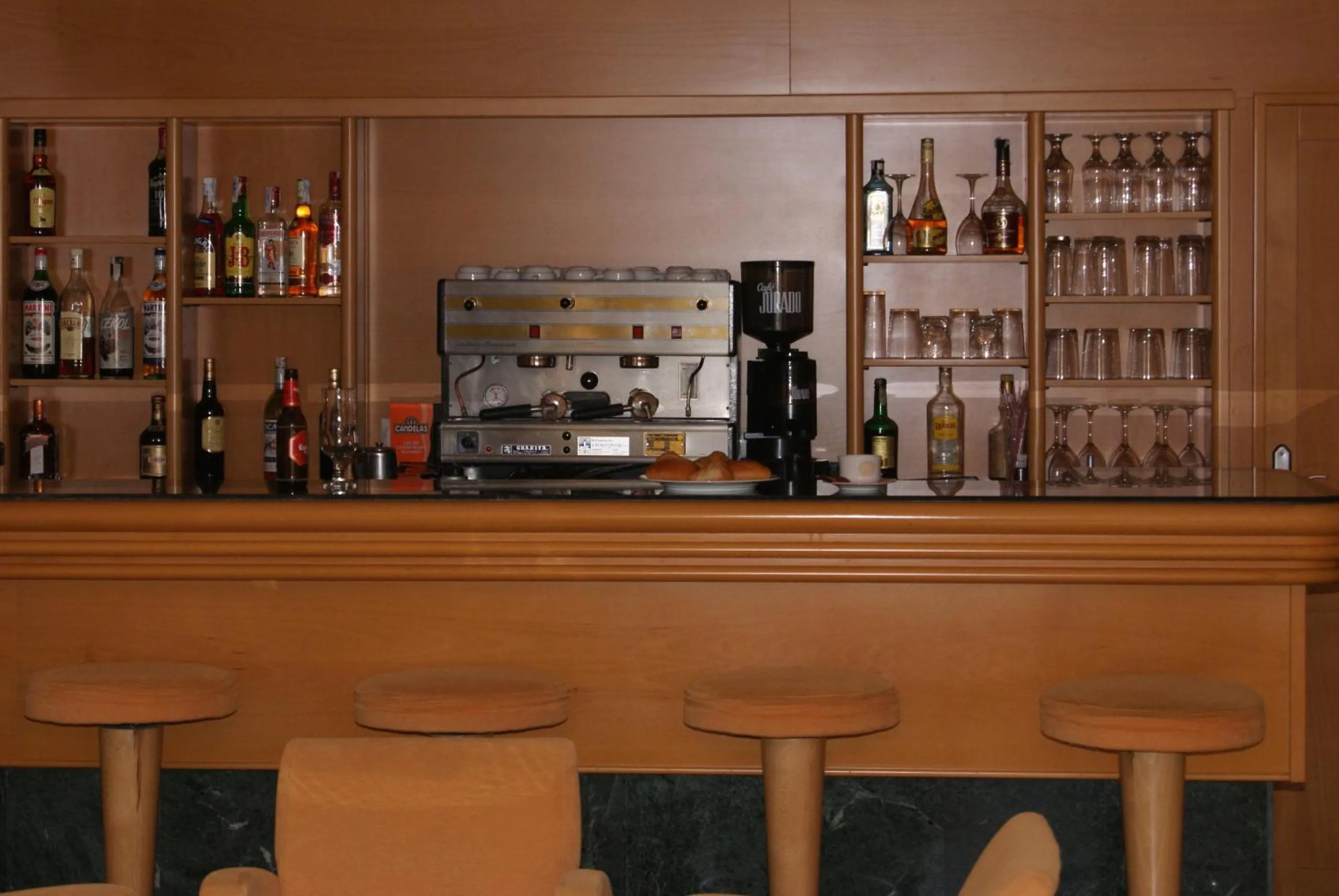 Lounge or bar in Rosabel