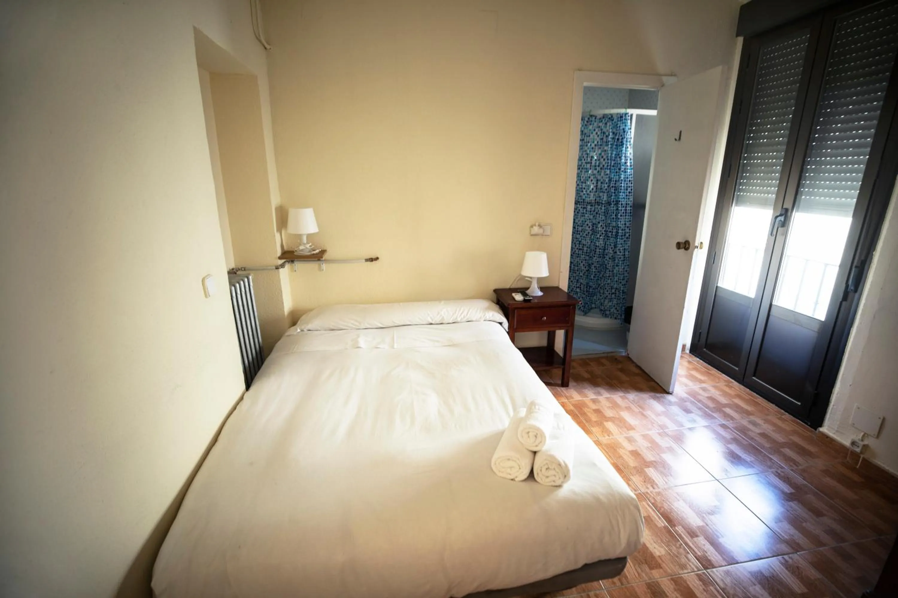 Bed in Hostal Los Perales