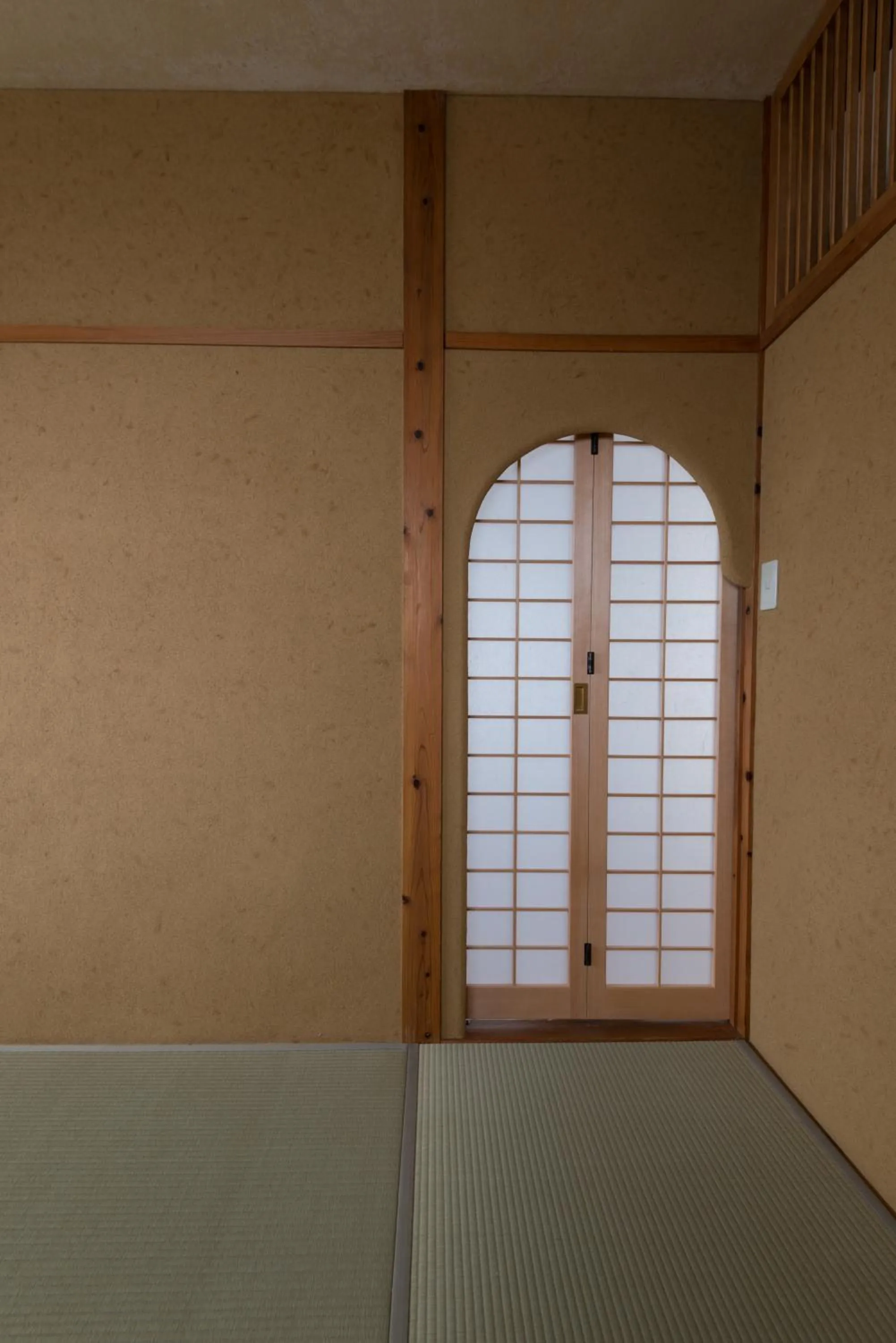 Photo of the whole room in Suikomareso