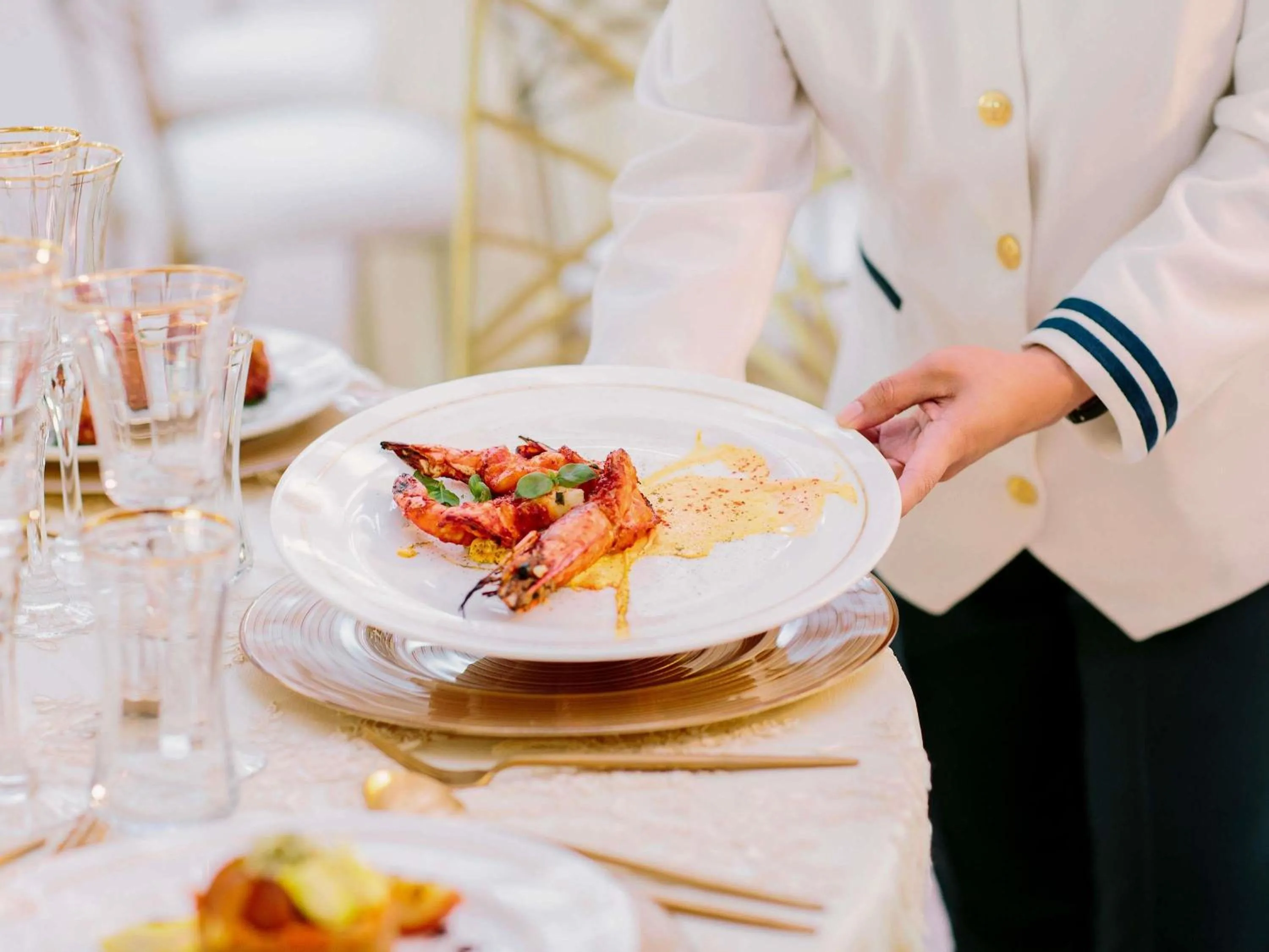 Meeting/conference room in Queen Elizabeth 2 Hotel