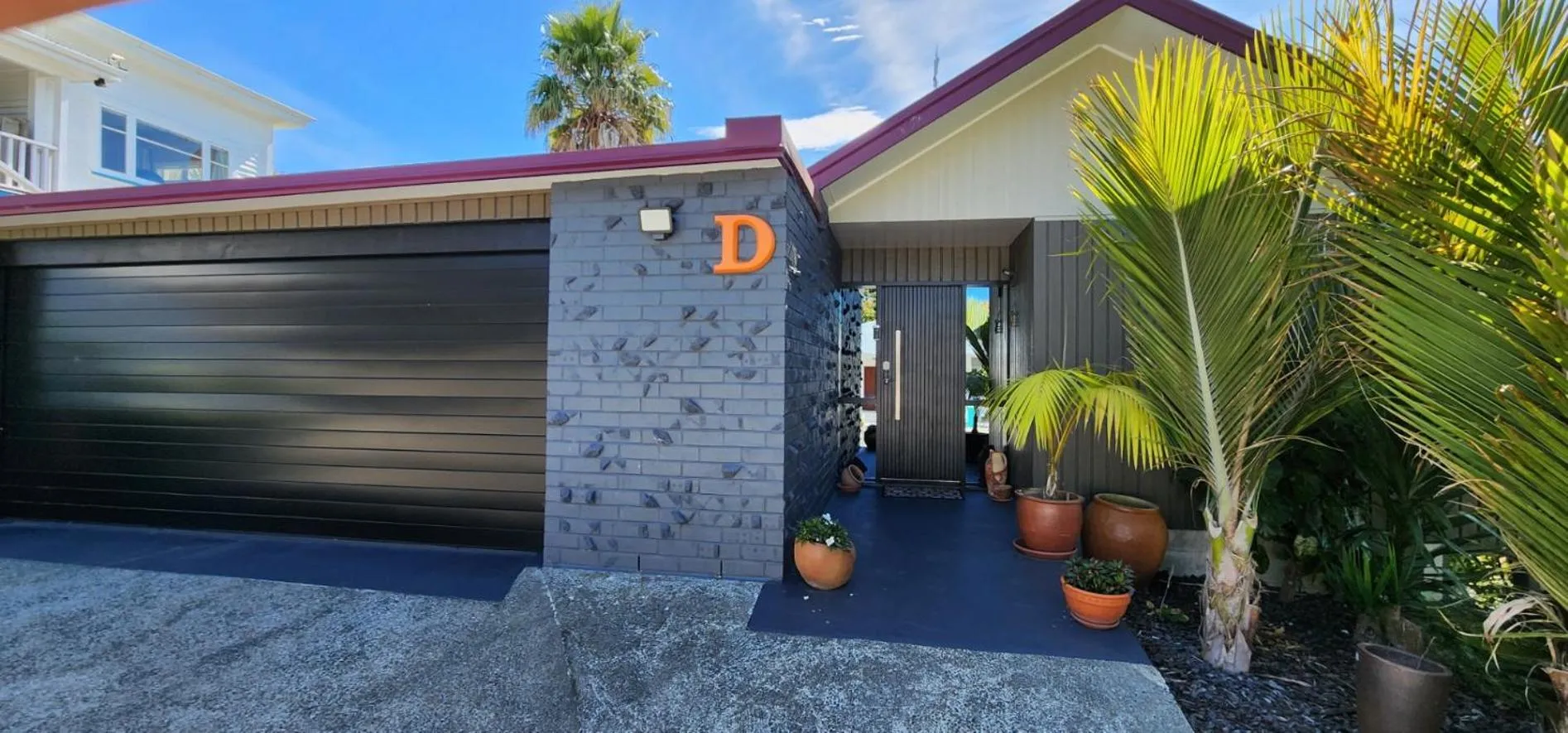 Property building in MnM's BnB