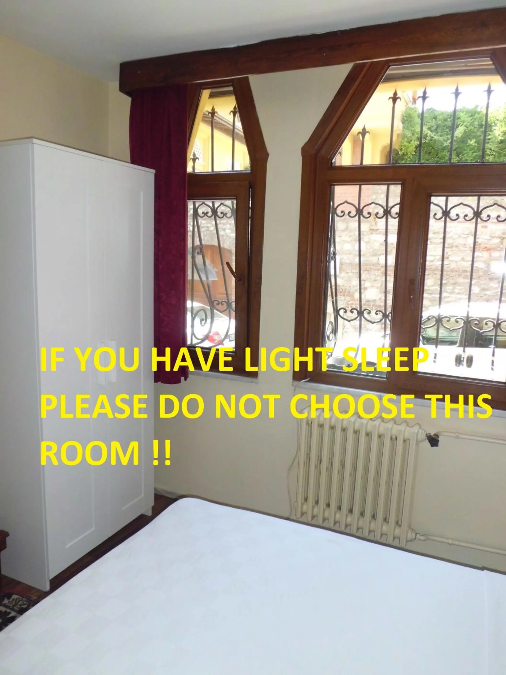 wardrobe in Berk Guest House - Grandma's House