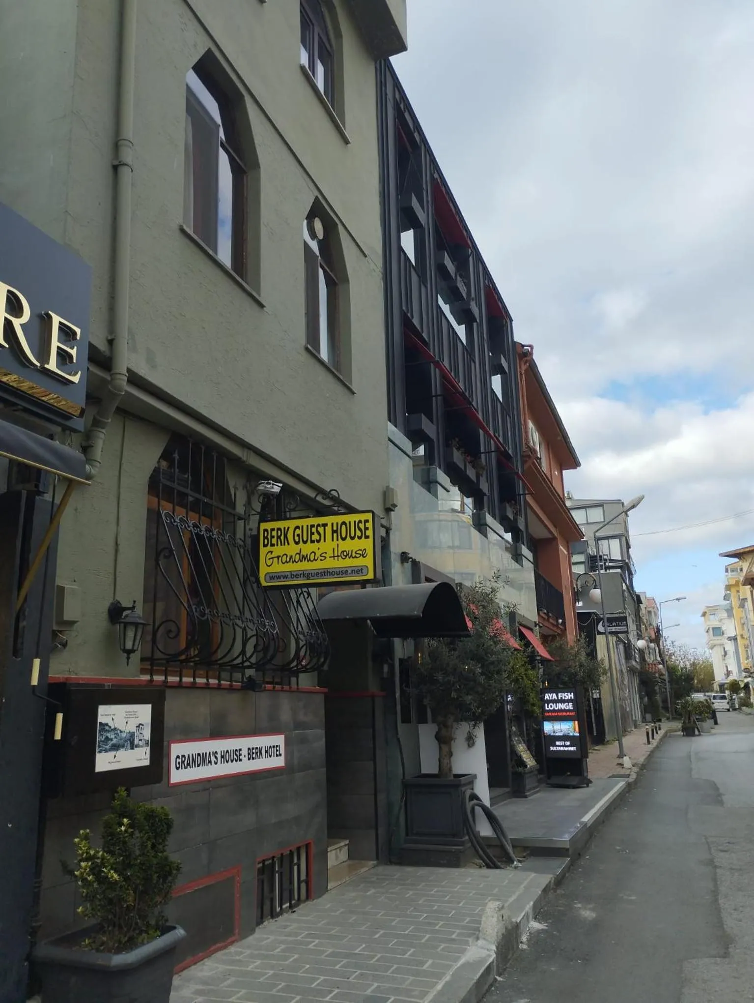 Property building in Berk Guest House - Grandma's House