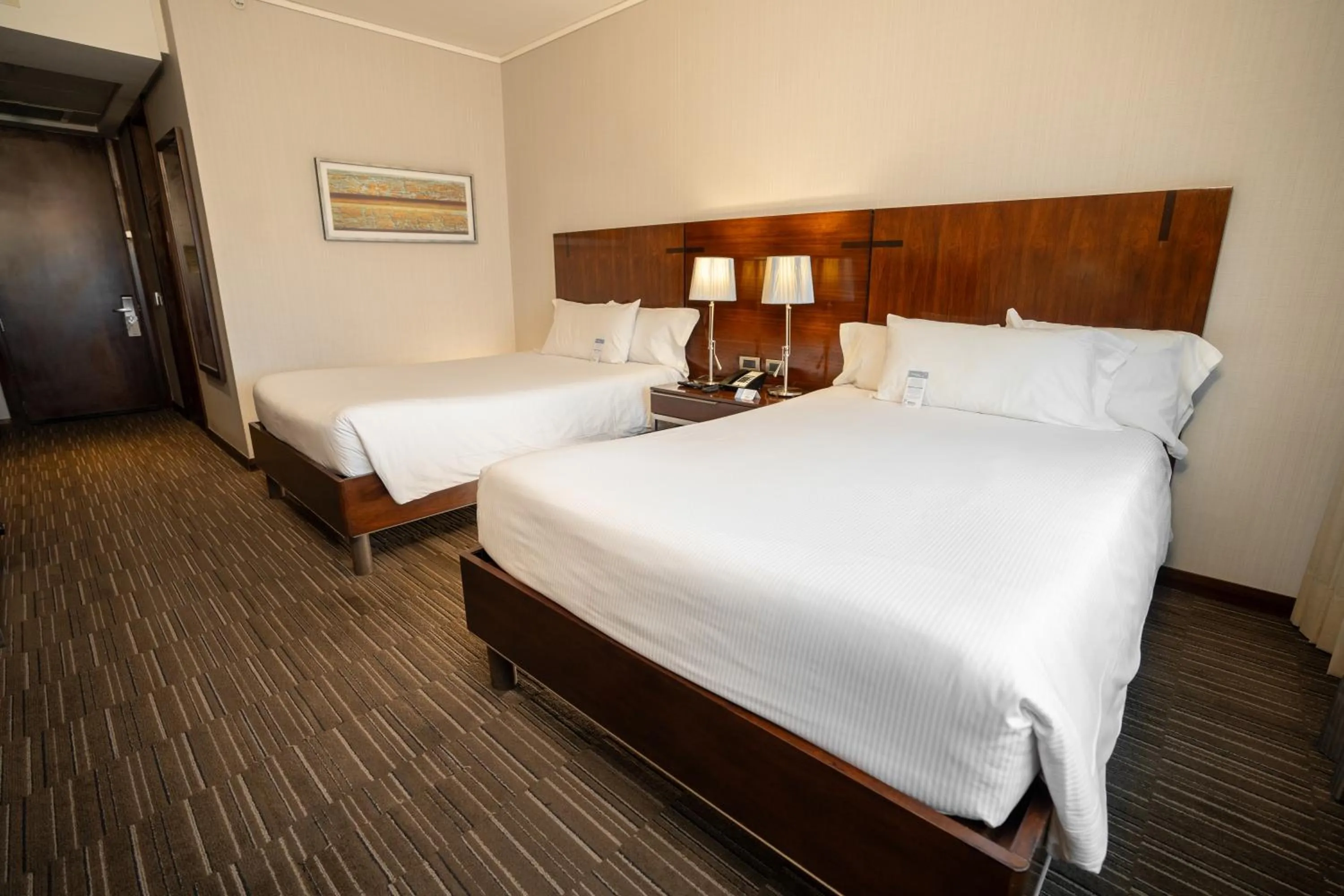 Bedroom, Bed in Hilton Garden Inn Santiago Airport