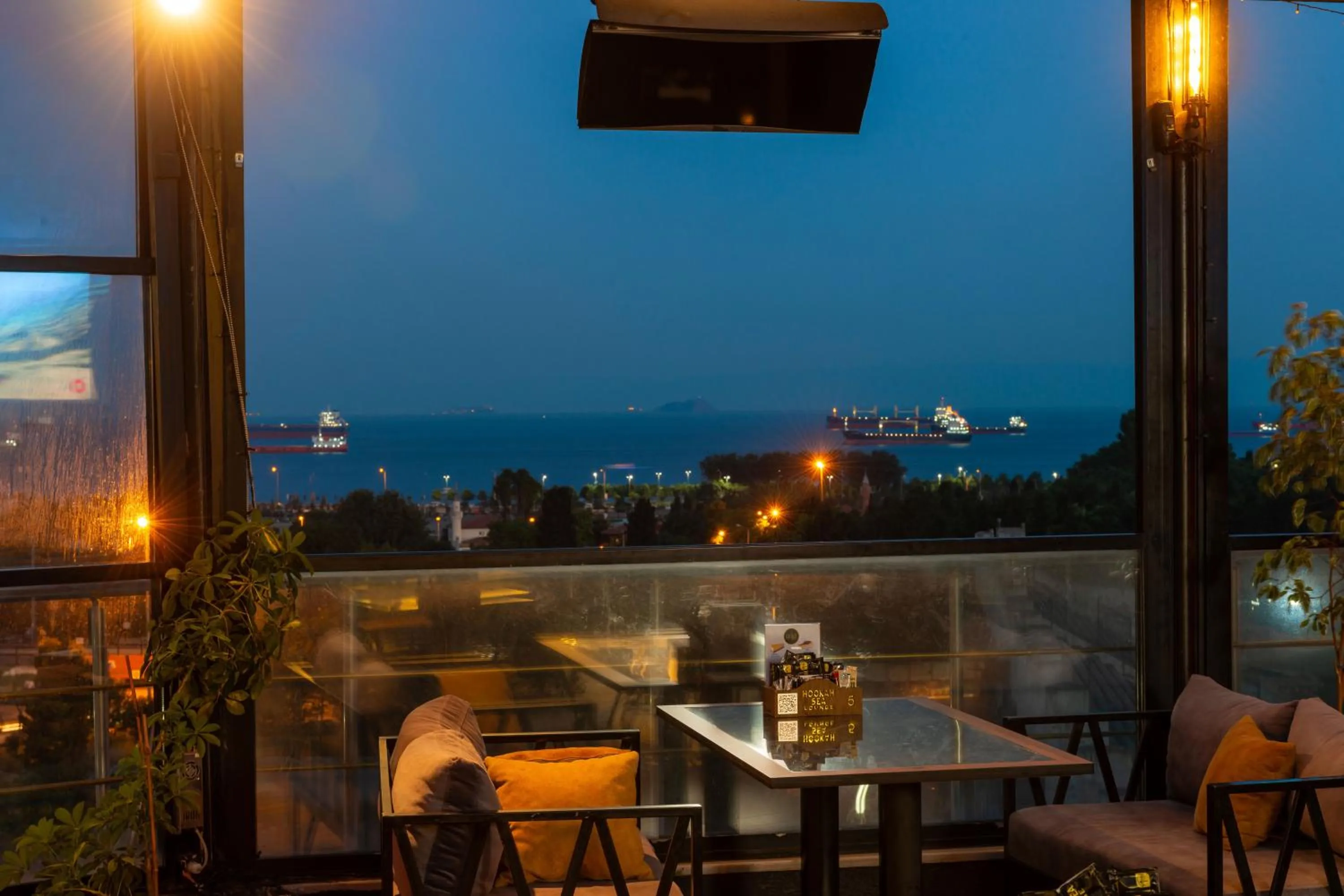 Restaurant/places to eat in Grand Abimo Hotel