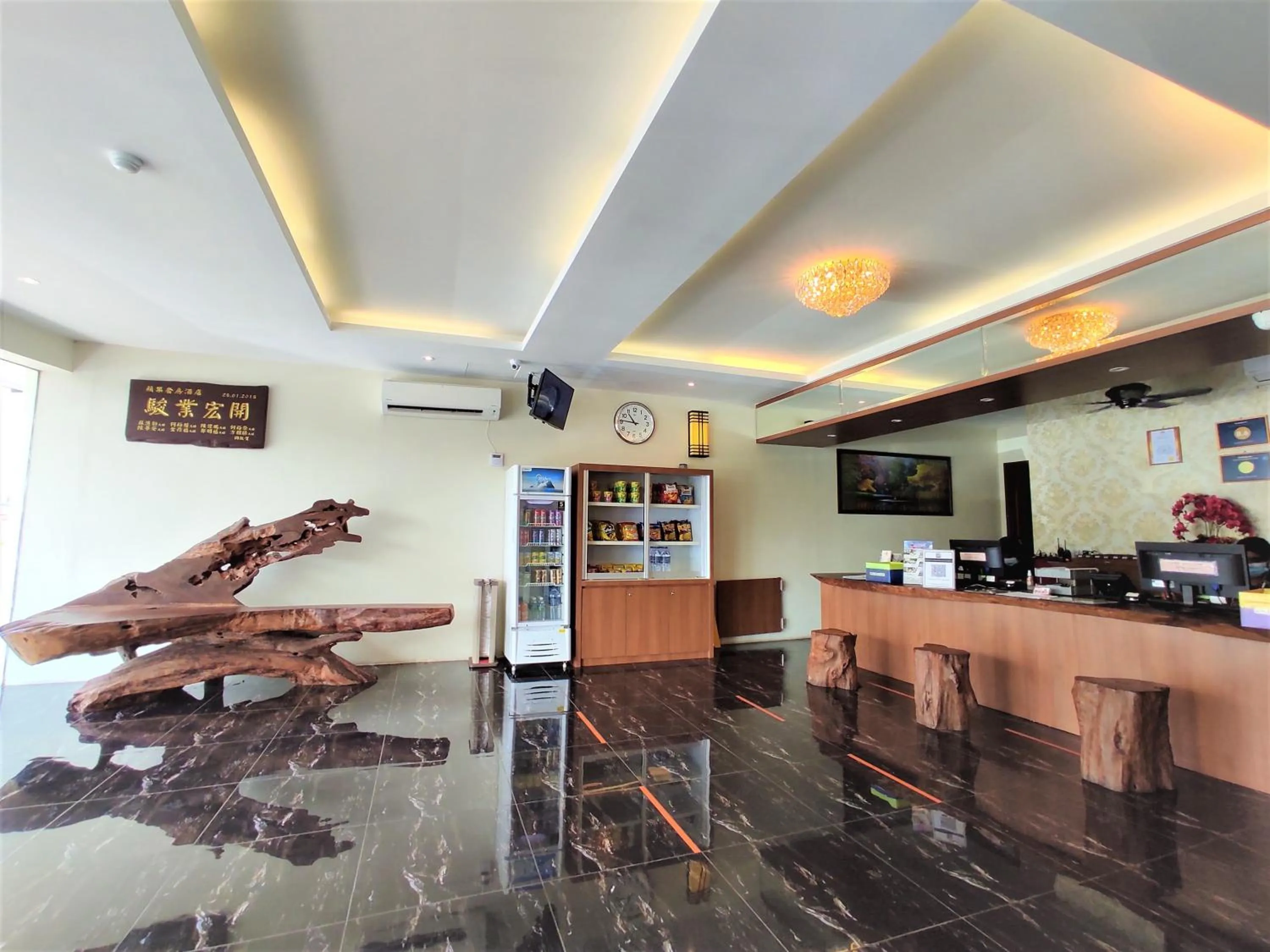Lobby or reception in Apple Suites Hotel