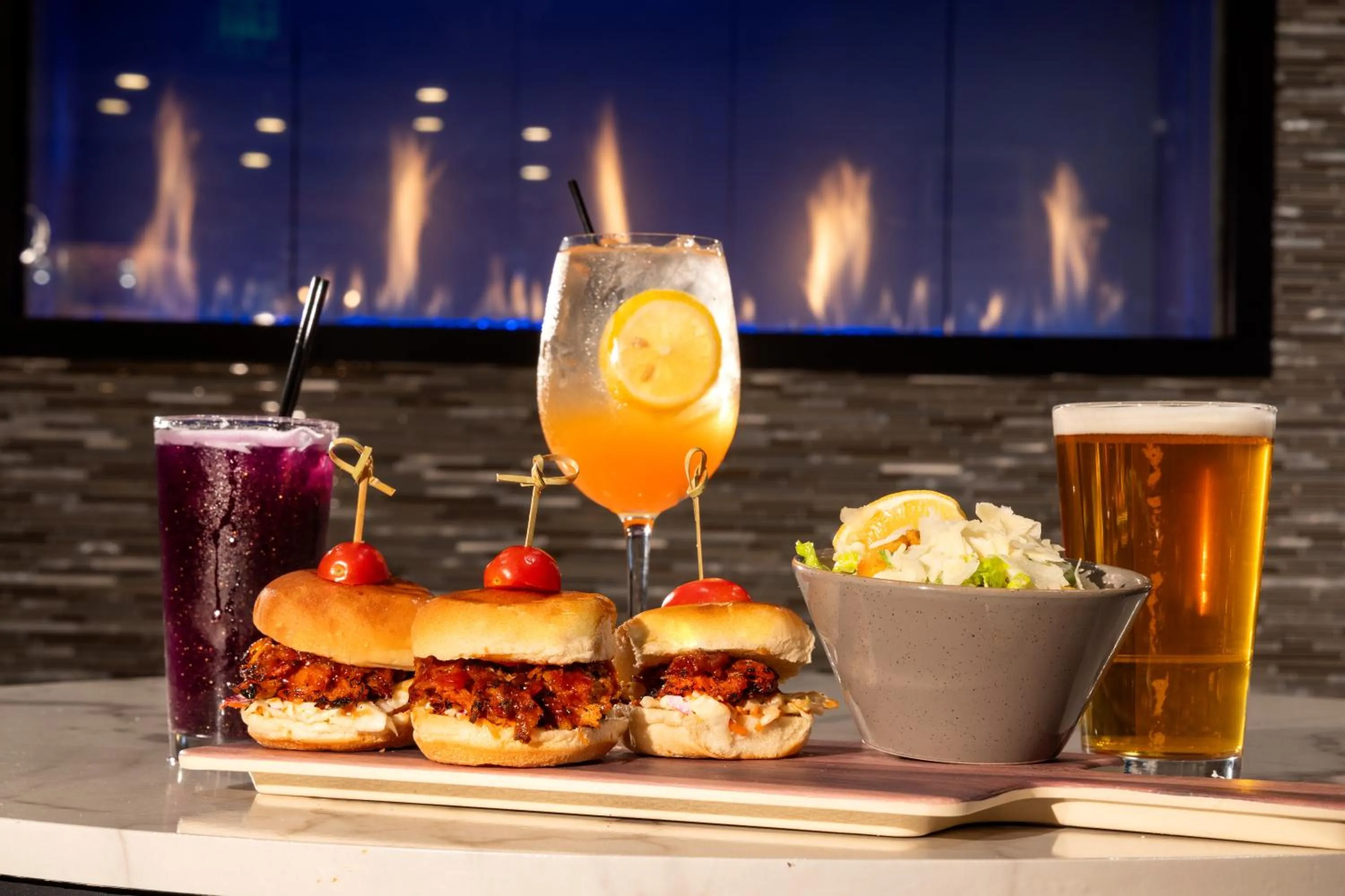 Restaurant/places to eat in Silver Cloud Hotel - Seattle University of Washington District