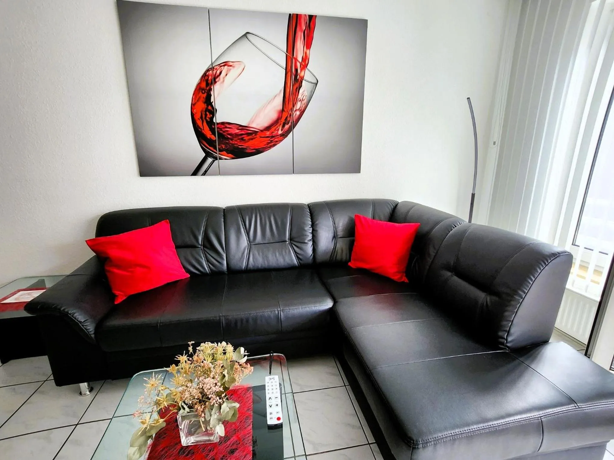 Apartment in Innovative 2-Zimmer-Ferienwohnung am Kurpark 206