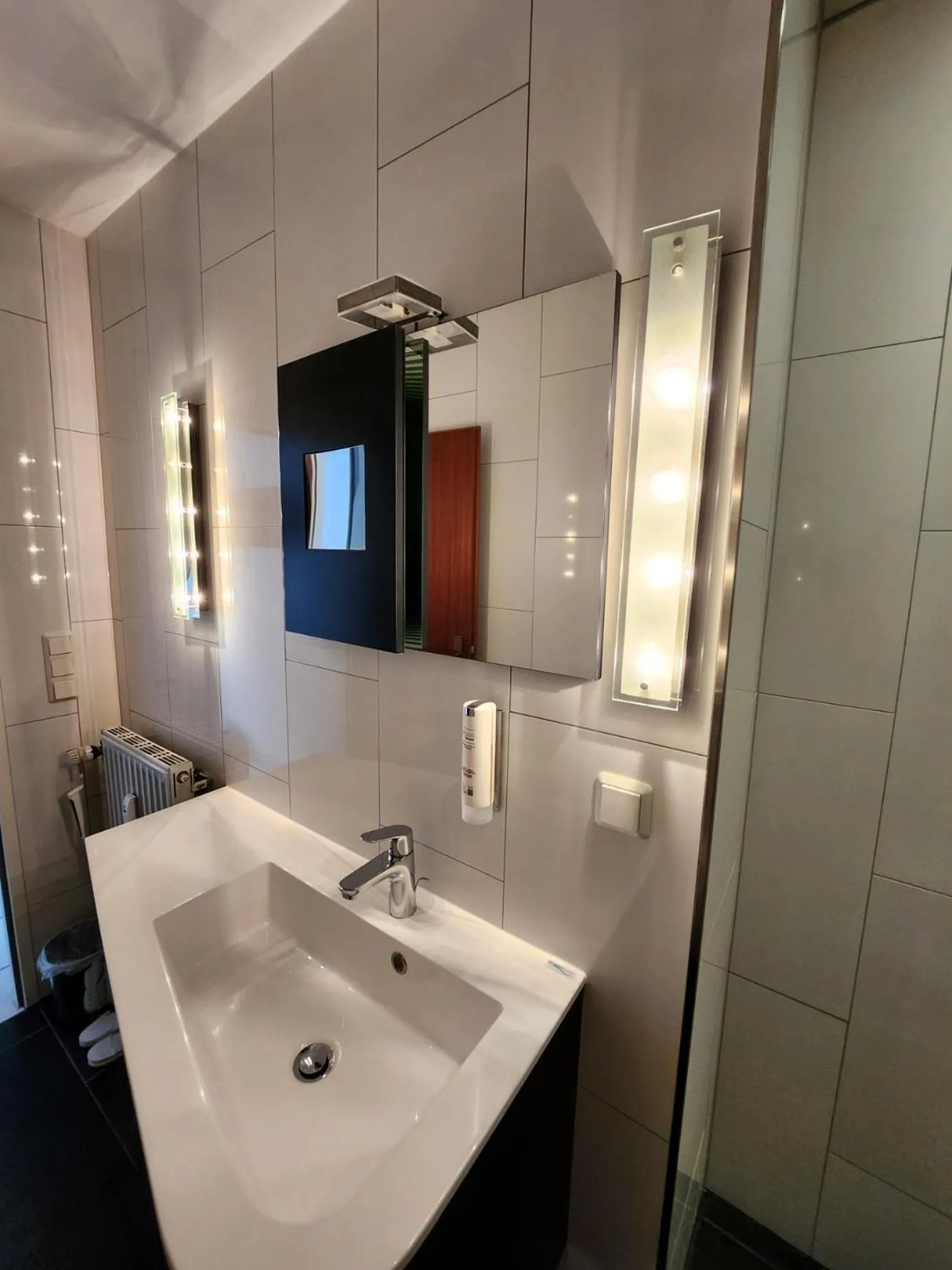 Bathroom in Innovative 2-Zimmer-Ferienwohnung am Kurpark 206