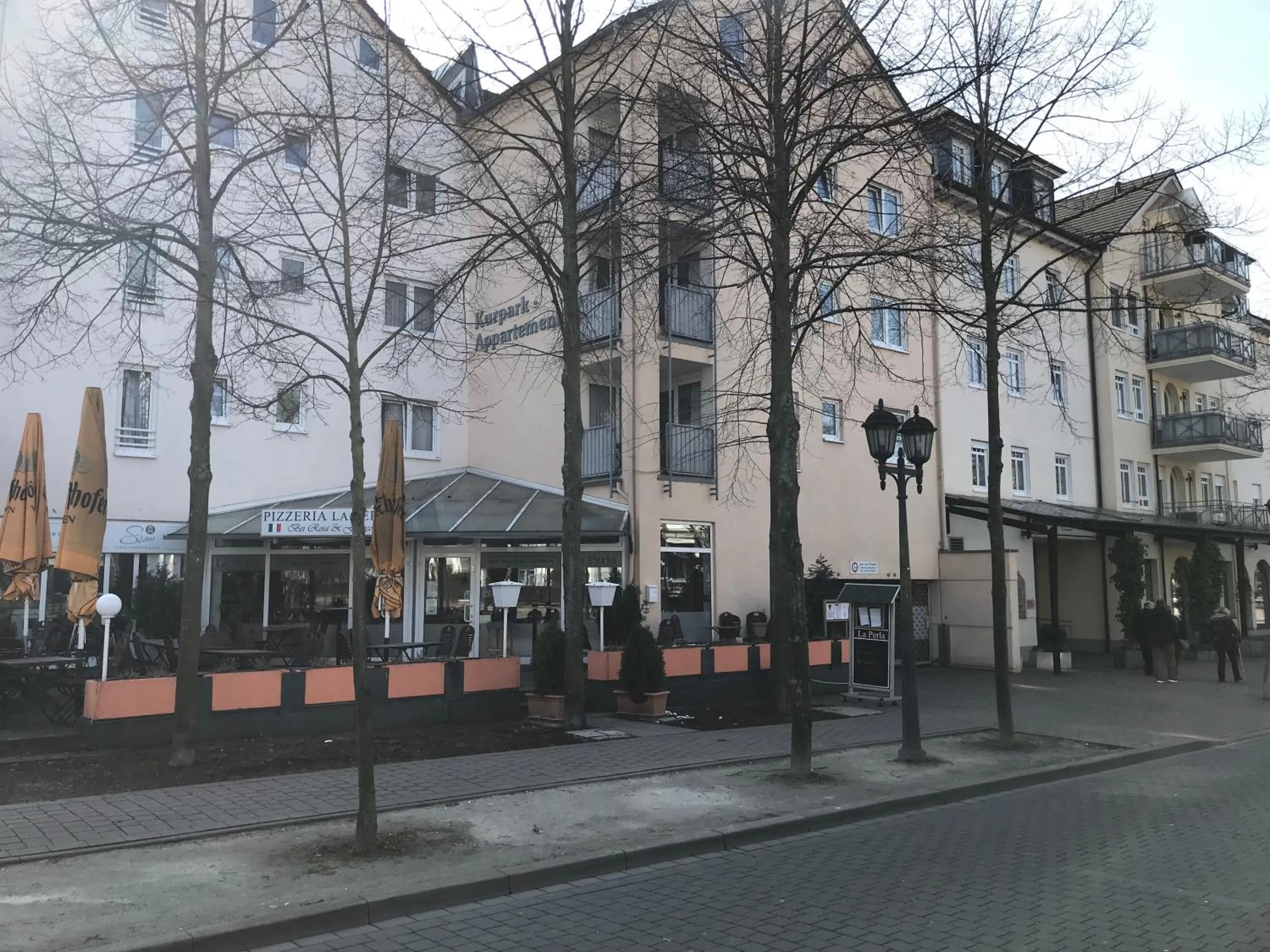 Property building in Innovative 2-Zimmer-Ferienwohnung am Kurpark 206