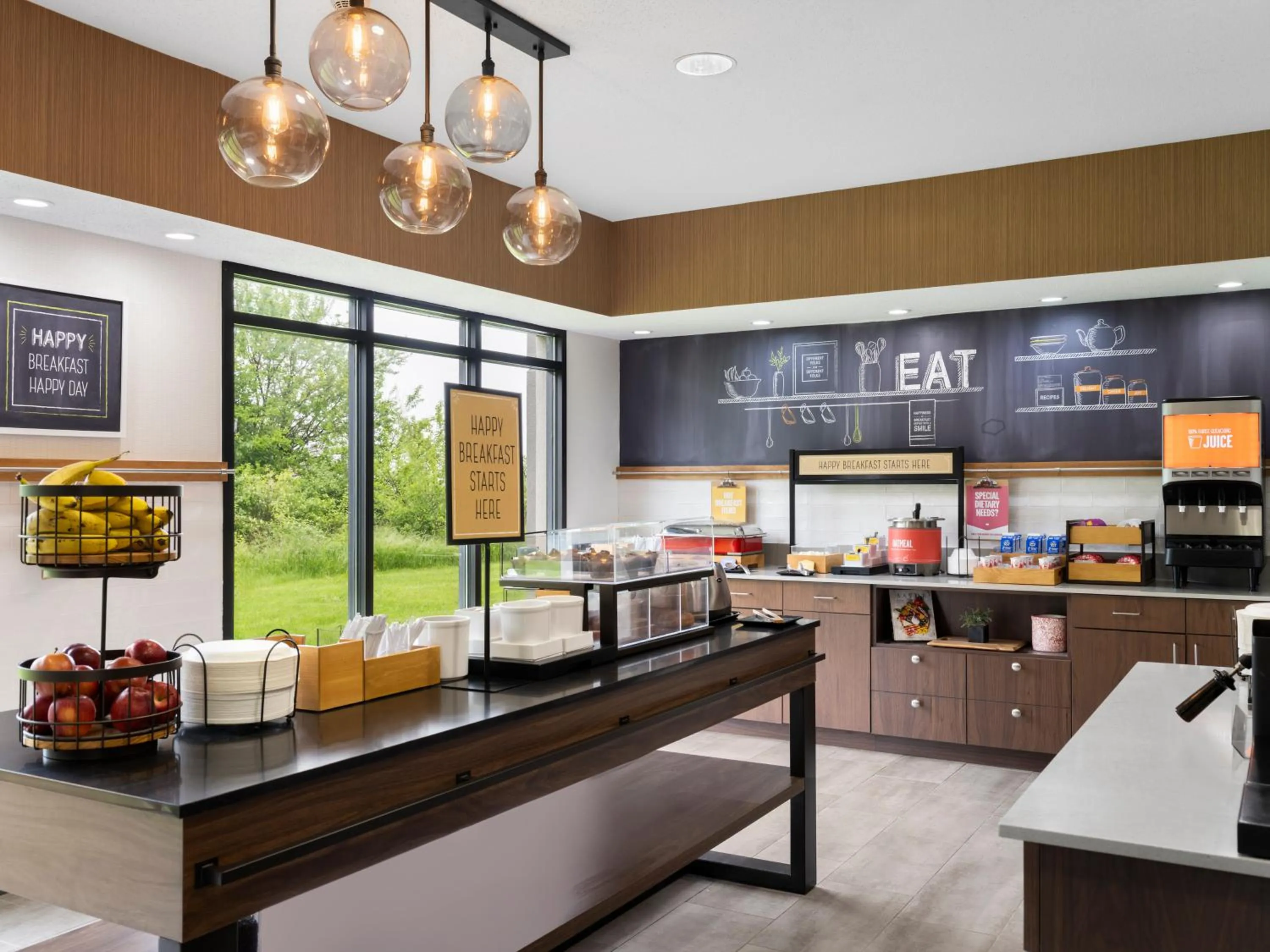 Food in Hampton Inn Ottawa - Starved Rock Area