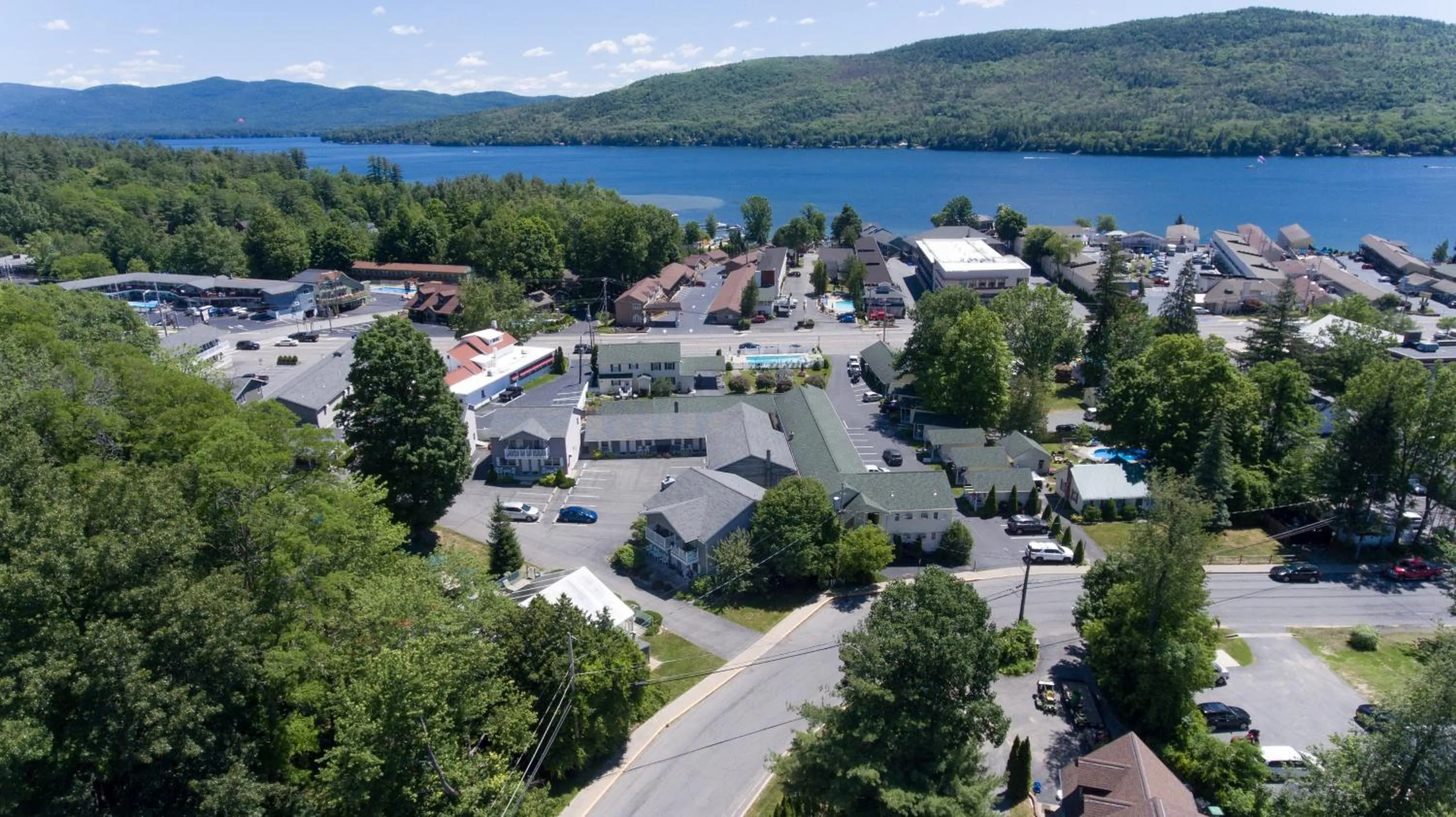 Mountain view in Americas Best Value Inn & Suites Lake George