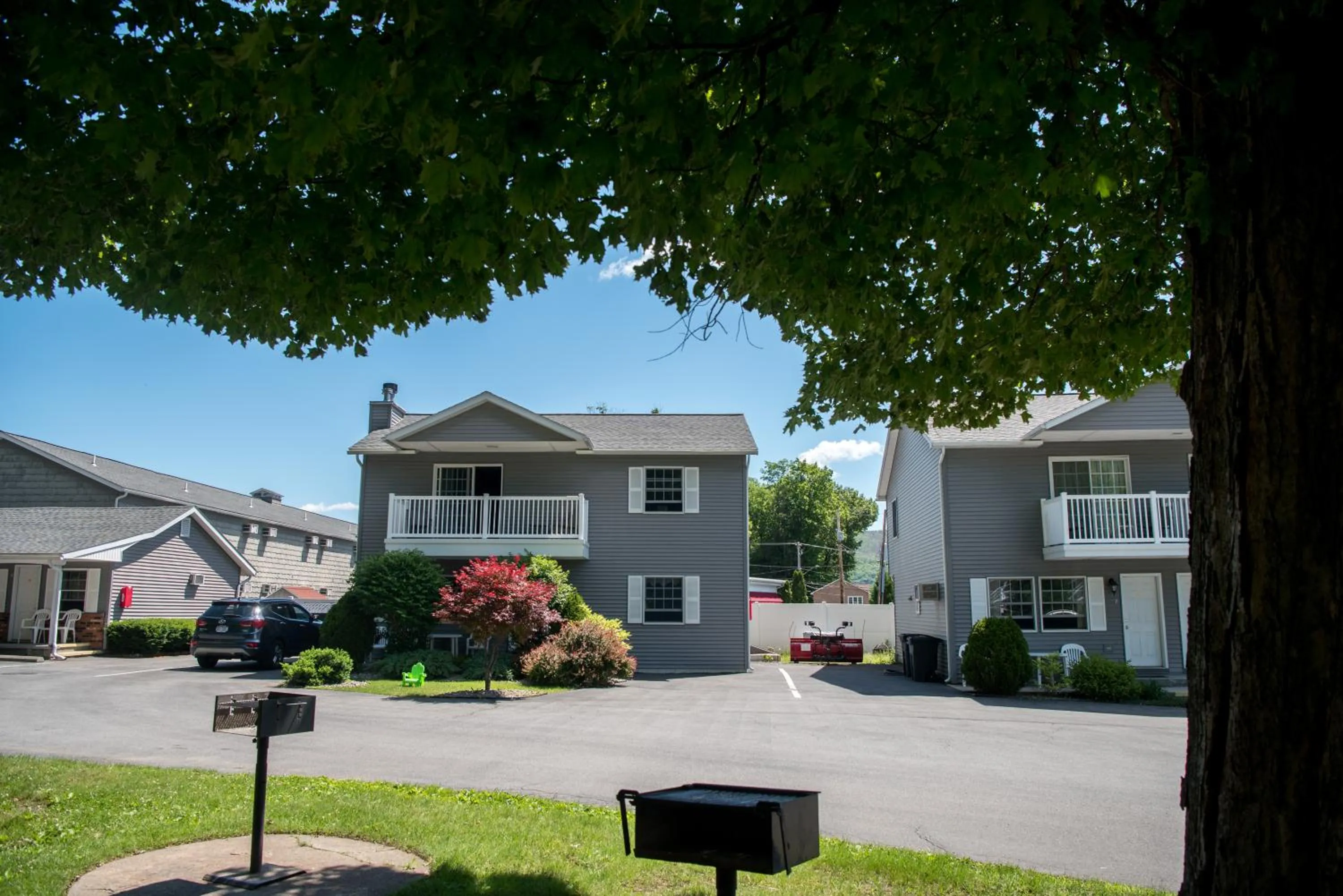 Property building in Americas Best Value Inn & Suites Lake George