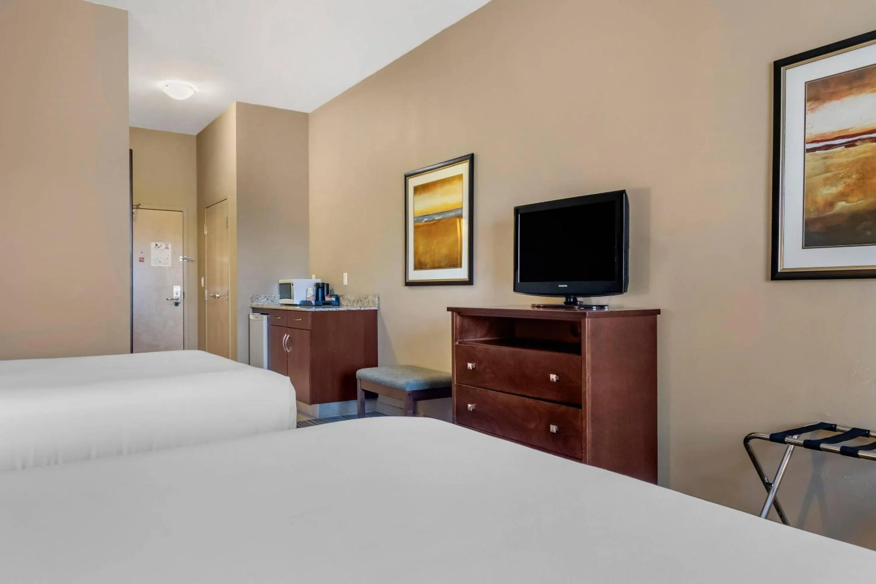 Bedroom, Bed in Quality Inn & Suites
