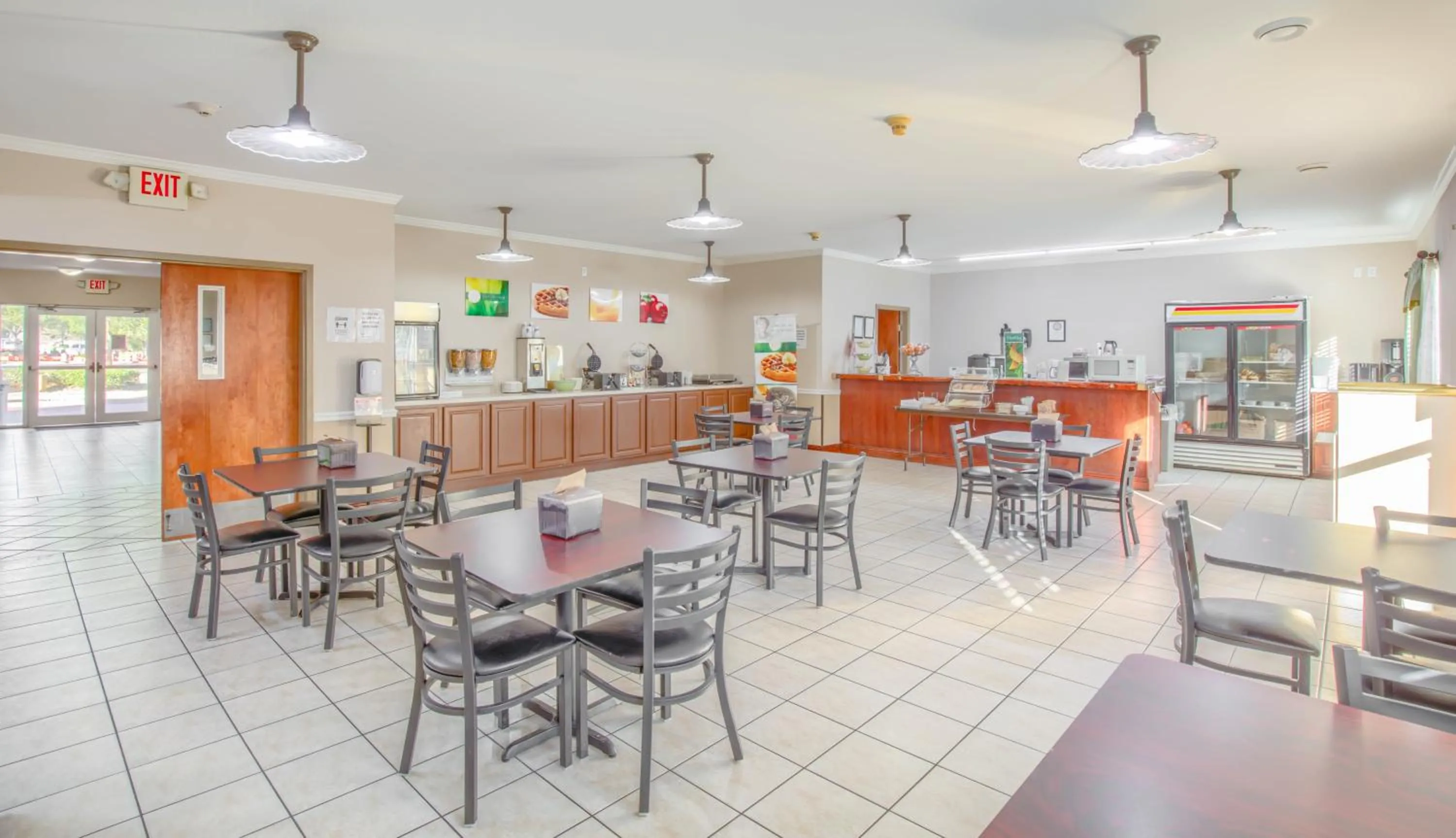 Restaurant/places to eat in Quality Inn Gulf Shores Airport
