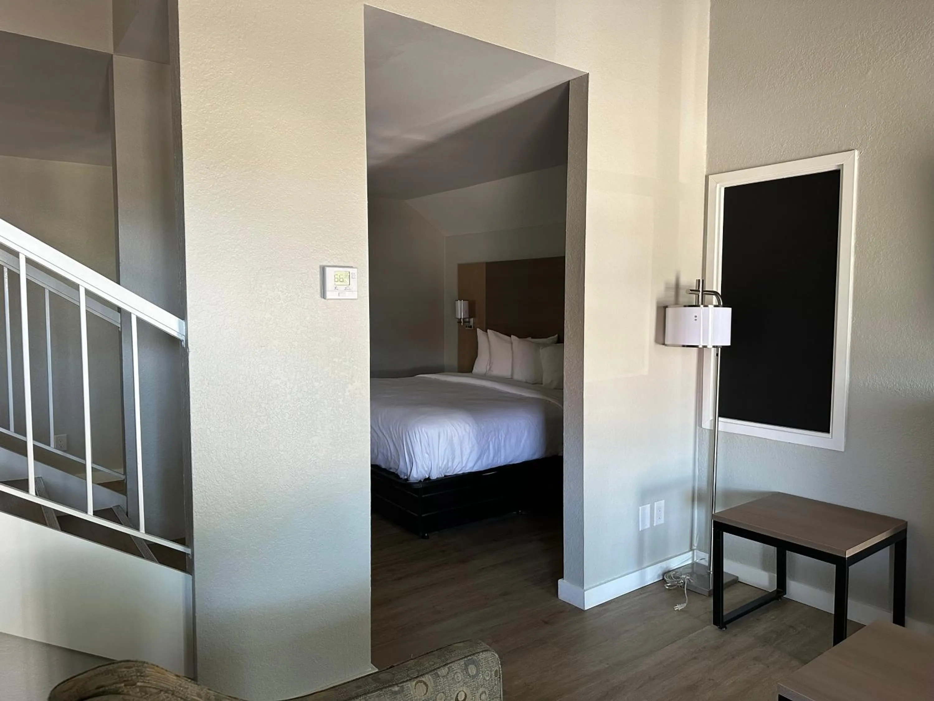 View (from property/room), Bed in MainStay Suites Springfield South - Battlefield Rd