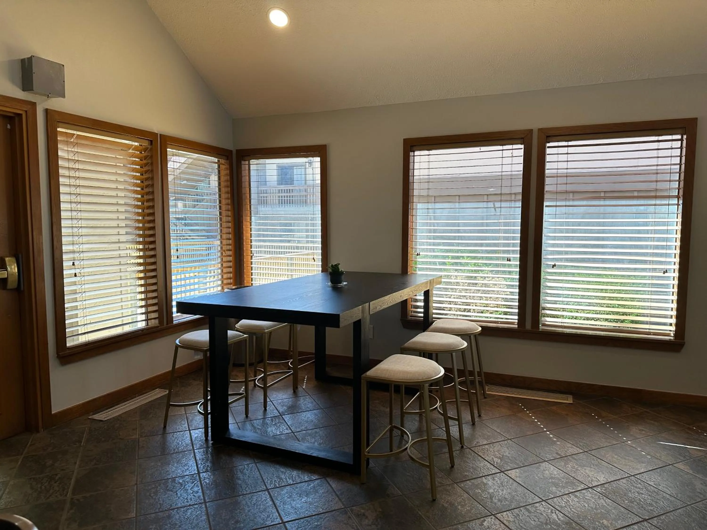 Lobby or reception in MainStay Suites Springfield South - Battlefield Rd