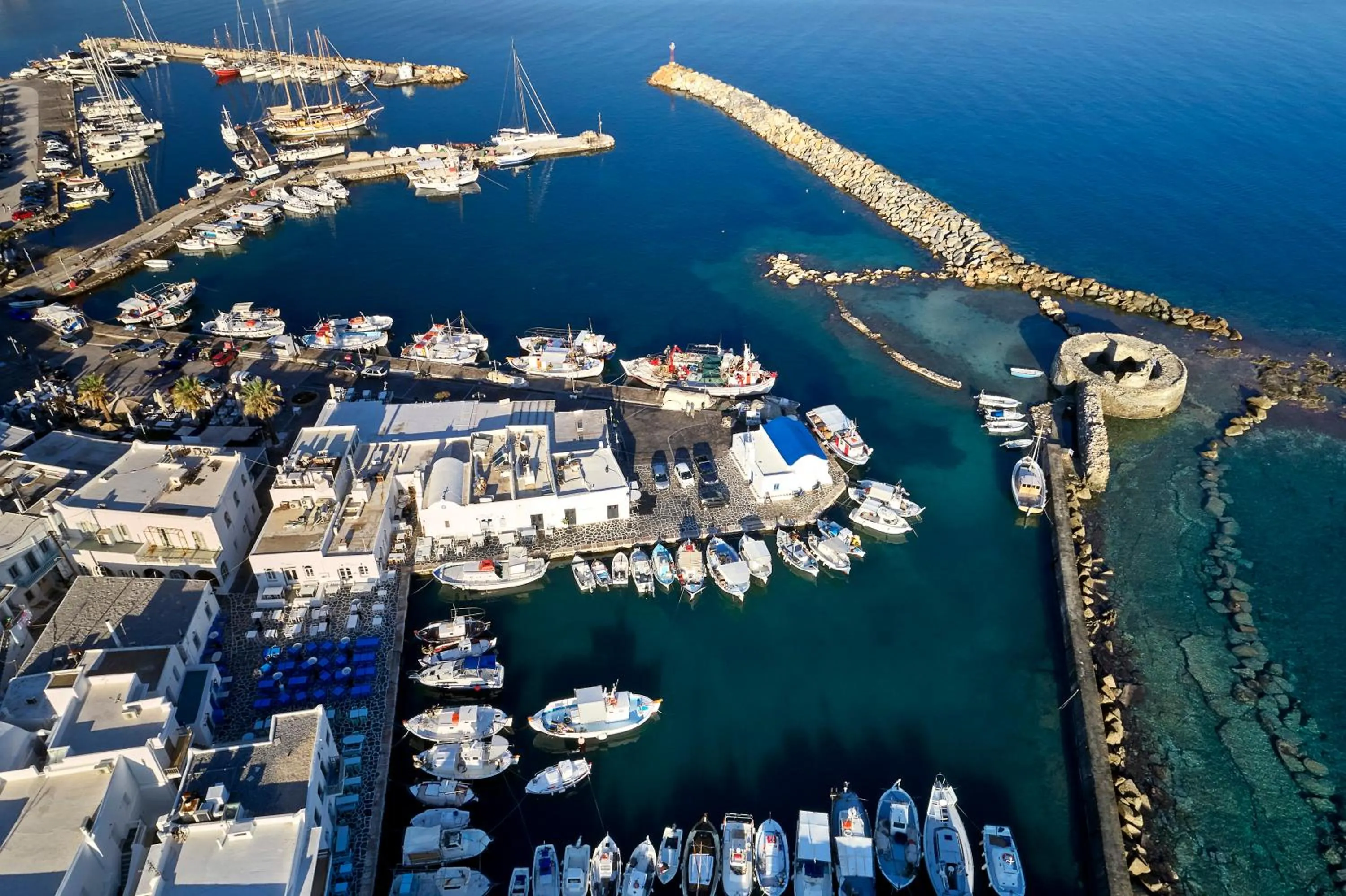 Neighbourhood in Parian Boutique Hotel