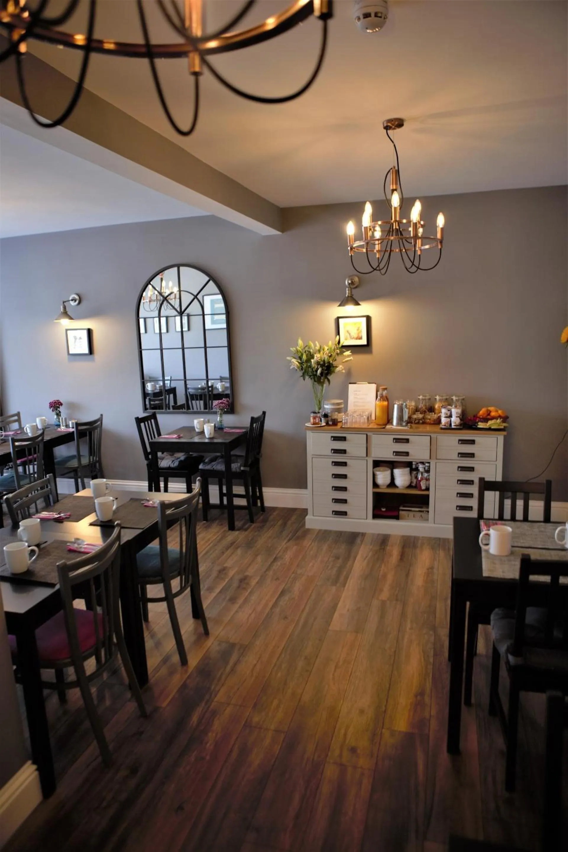 Breakfast in Skyline Guesthouse