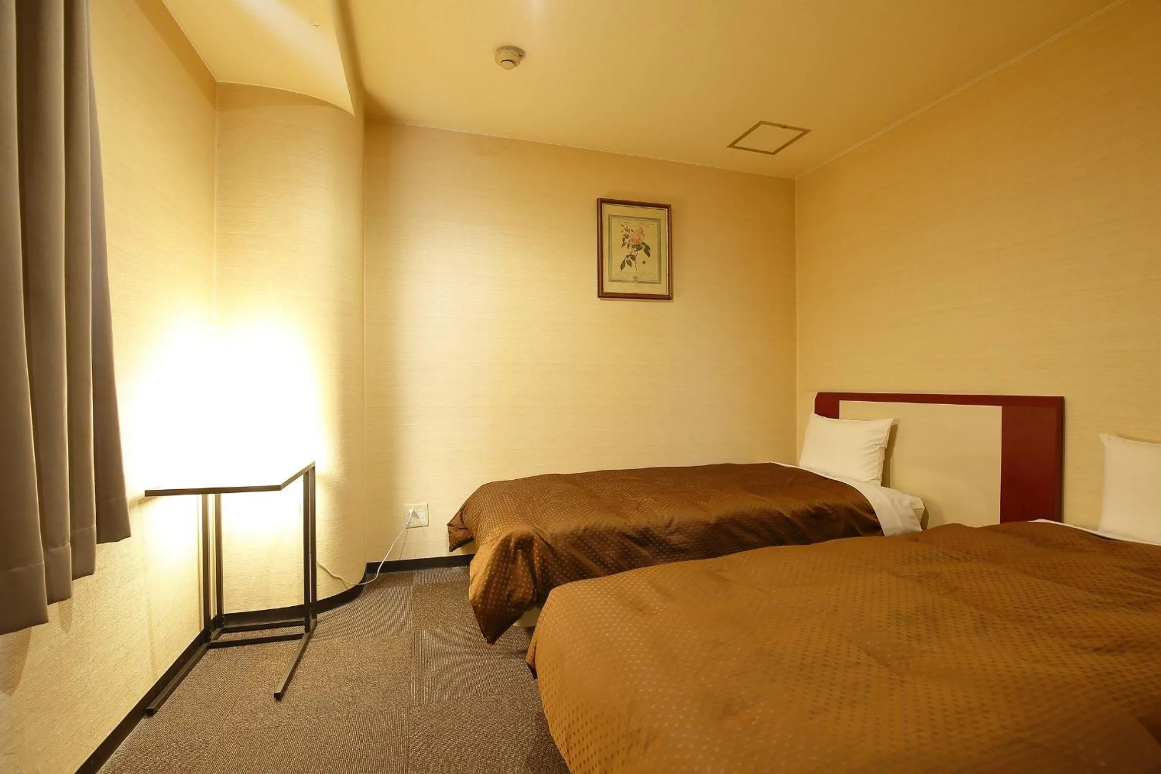 Bedroom, Bed in Grampus Inn Osaka Namba