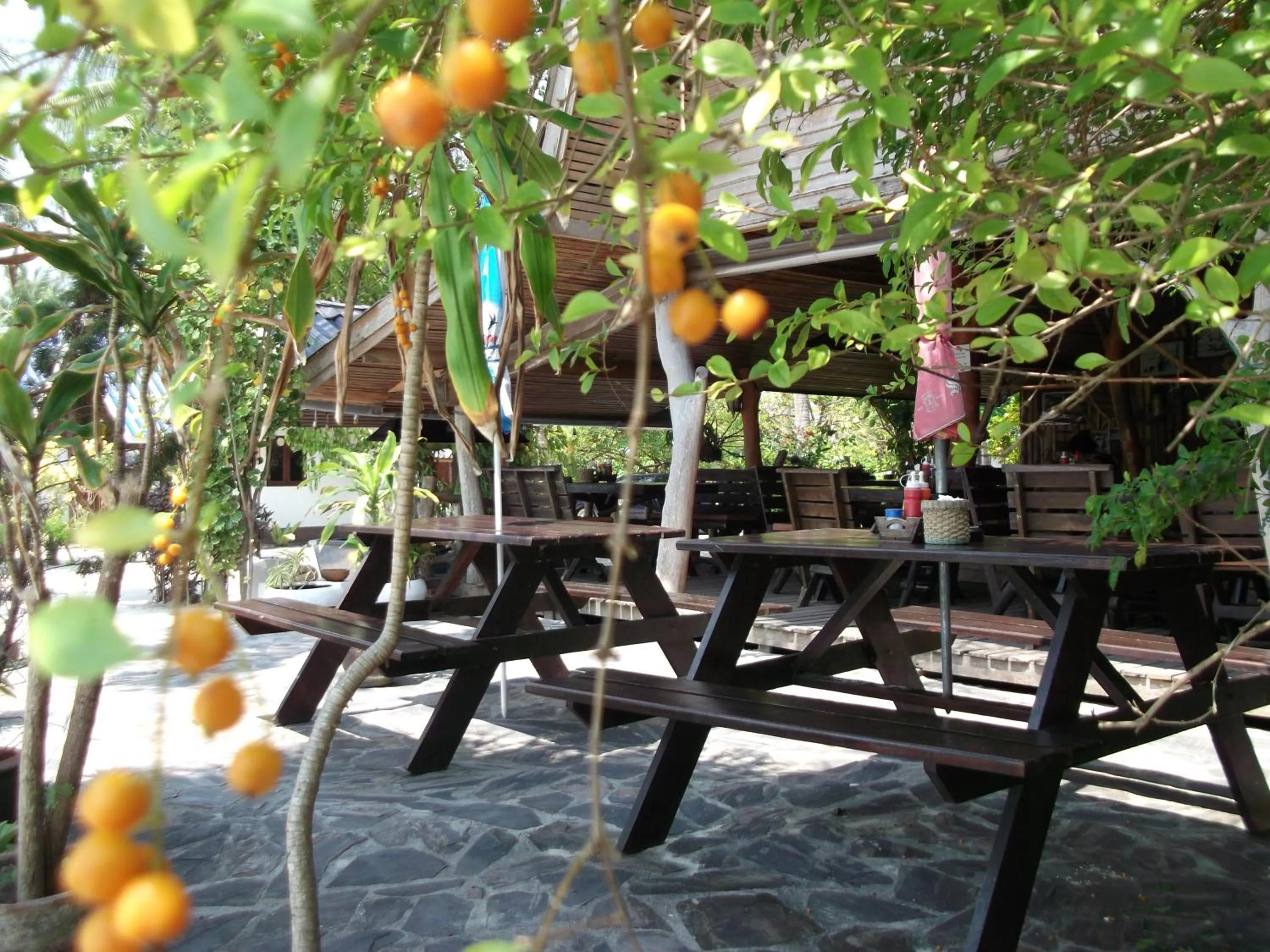 Restaurant/places to eat in Coco Garden Resort