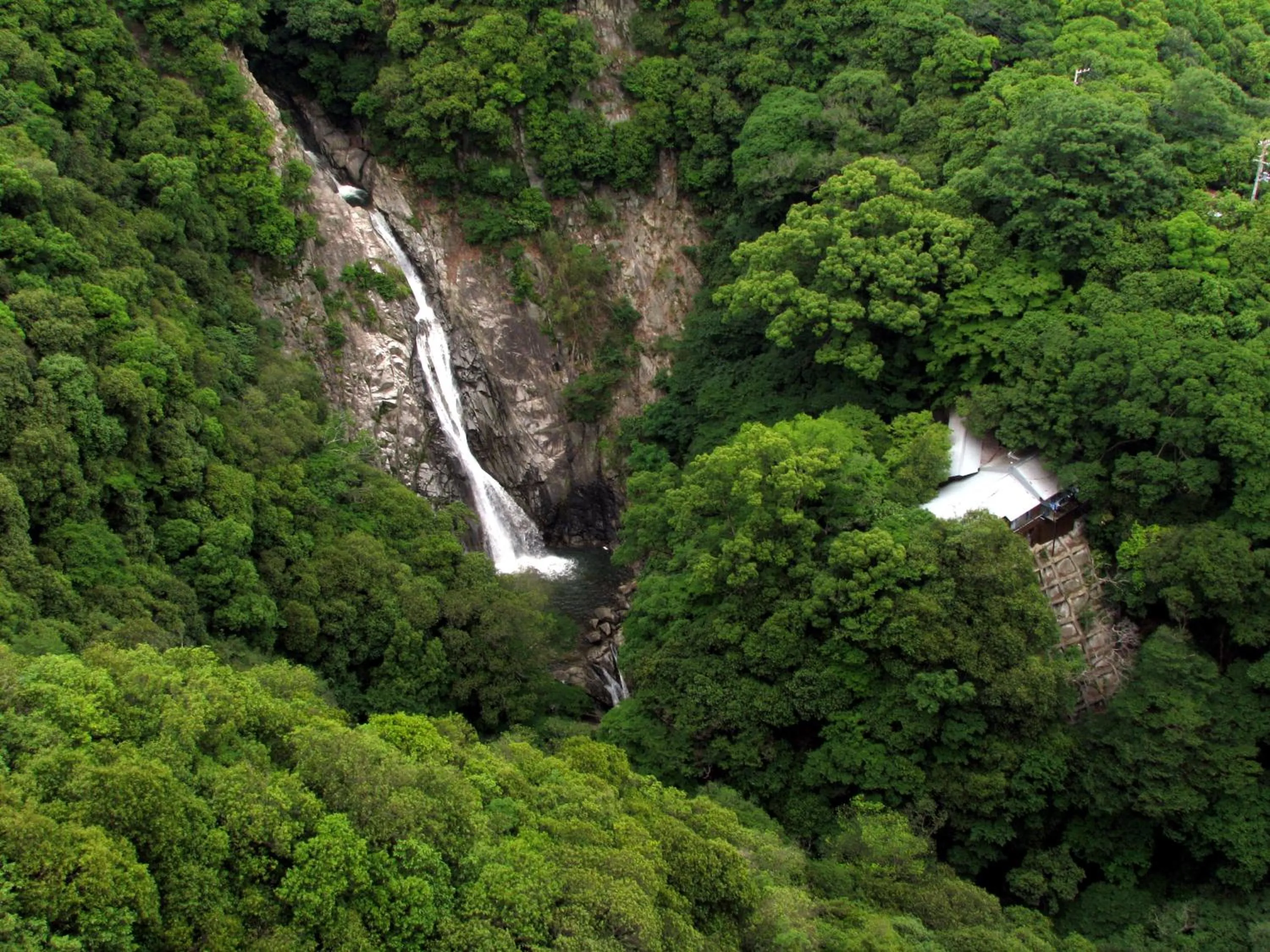 Nearby landmark in Hotel Isago Kobe