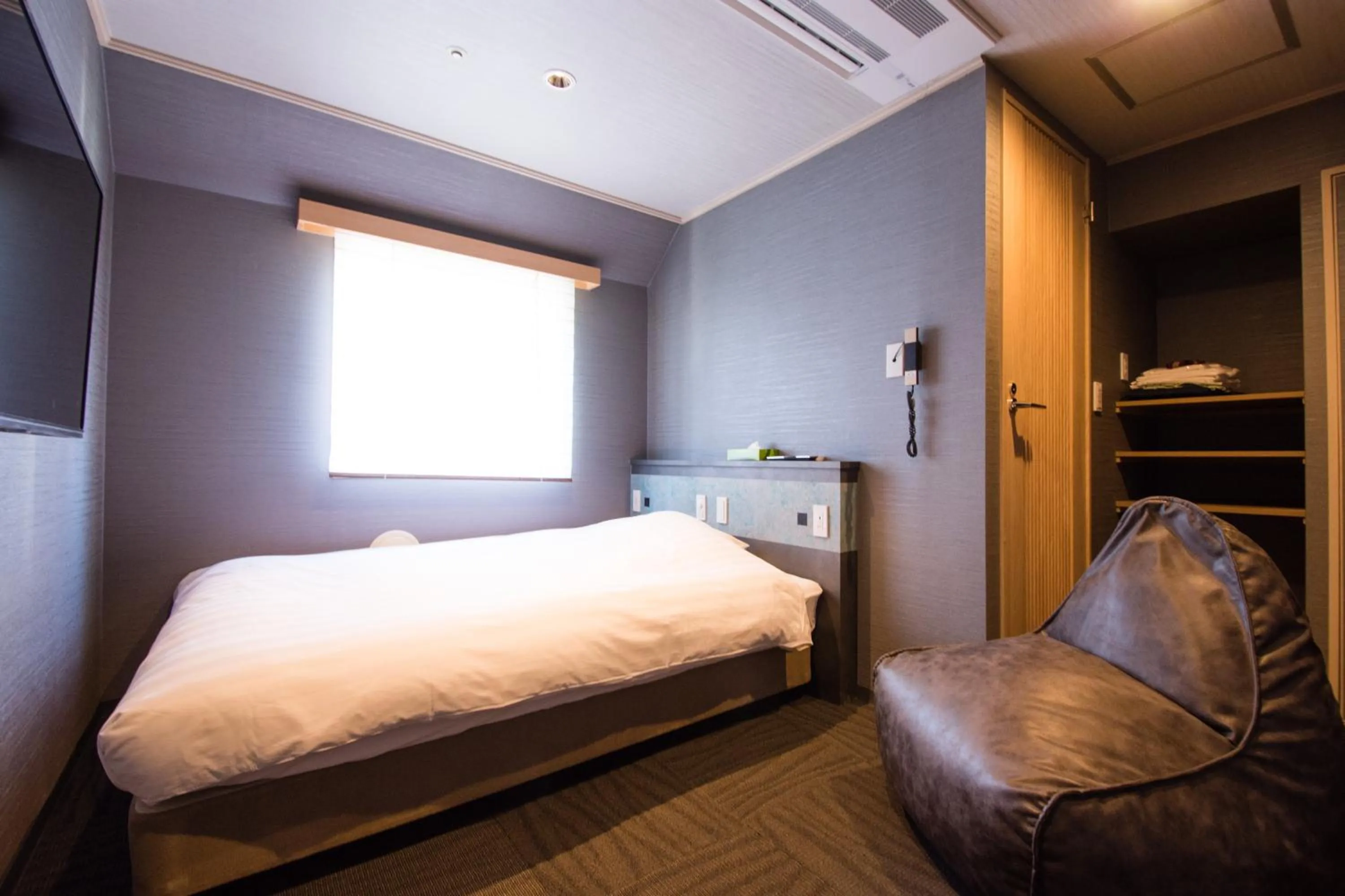 Bed in Hotel Isago Kobe