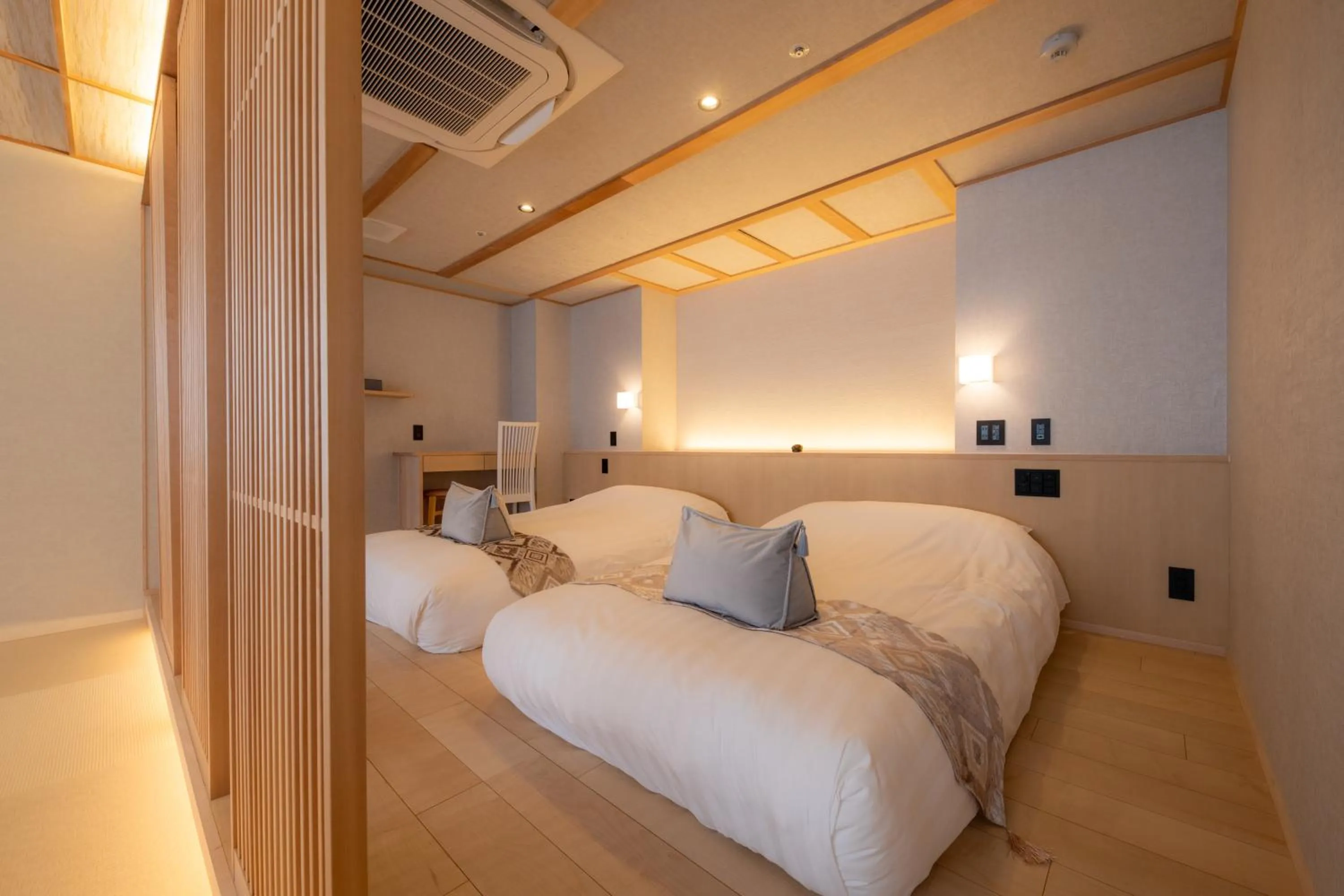 Bedroom, Bed in Hotel Isago Kobe