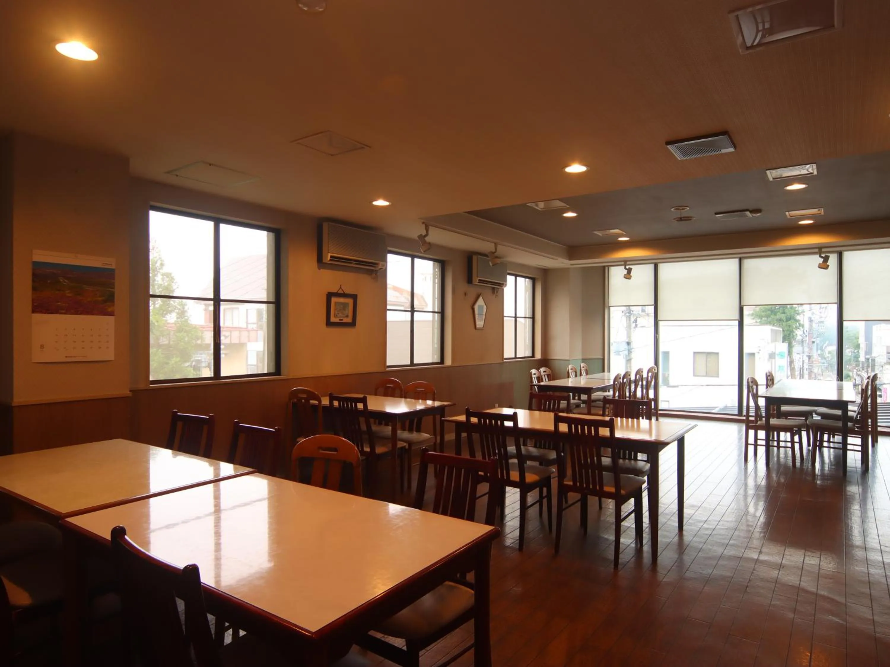 Restaurant/places to eat in Star Hotel Akakura