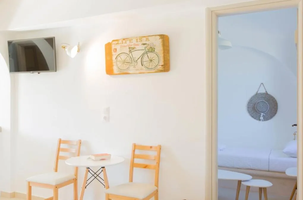 Medusa Beach Resort & Suites